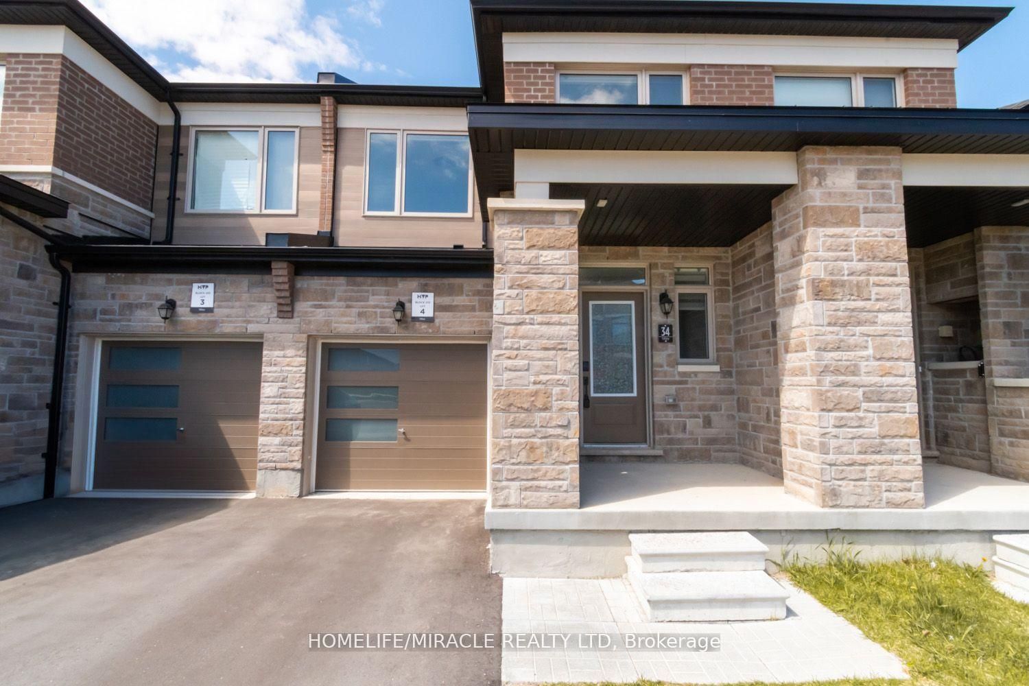 34 Valleybrook Road, Barrie, ON L9J 0L4