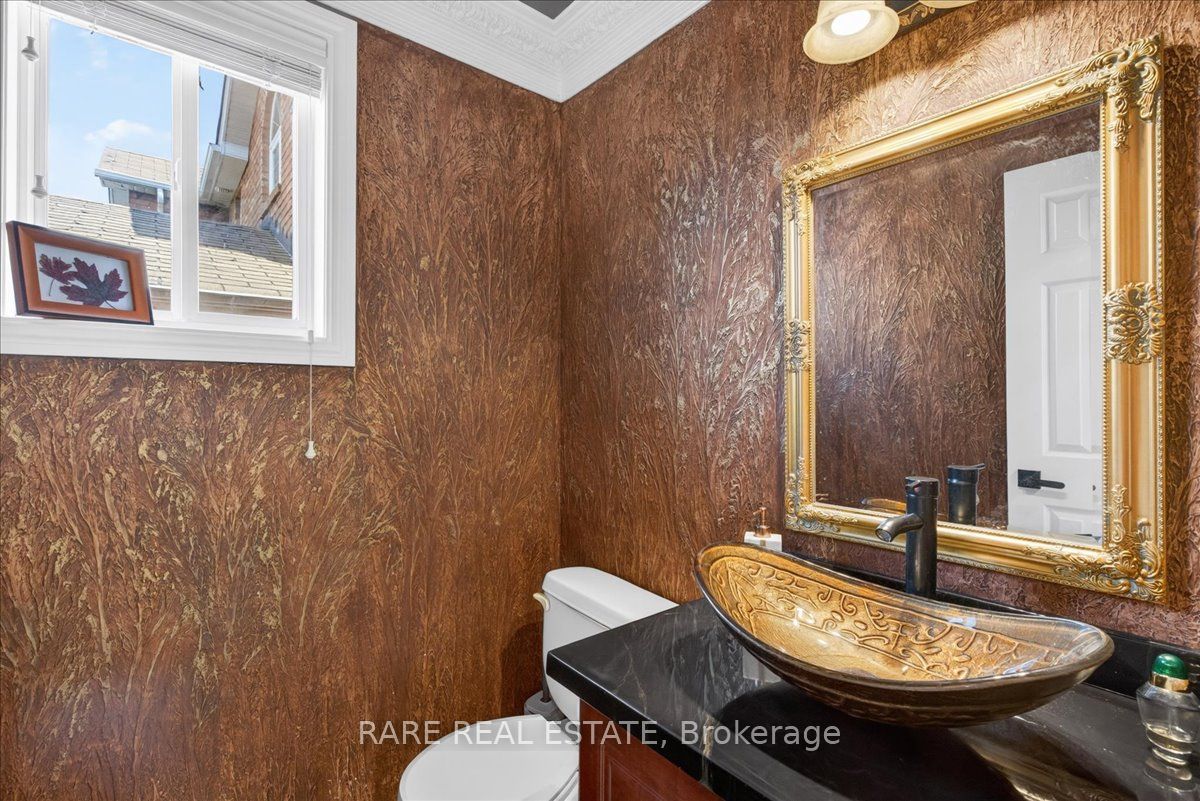 7 Michelle Drive, Barrie, ON L4N 5Y1 photo 5