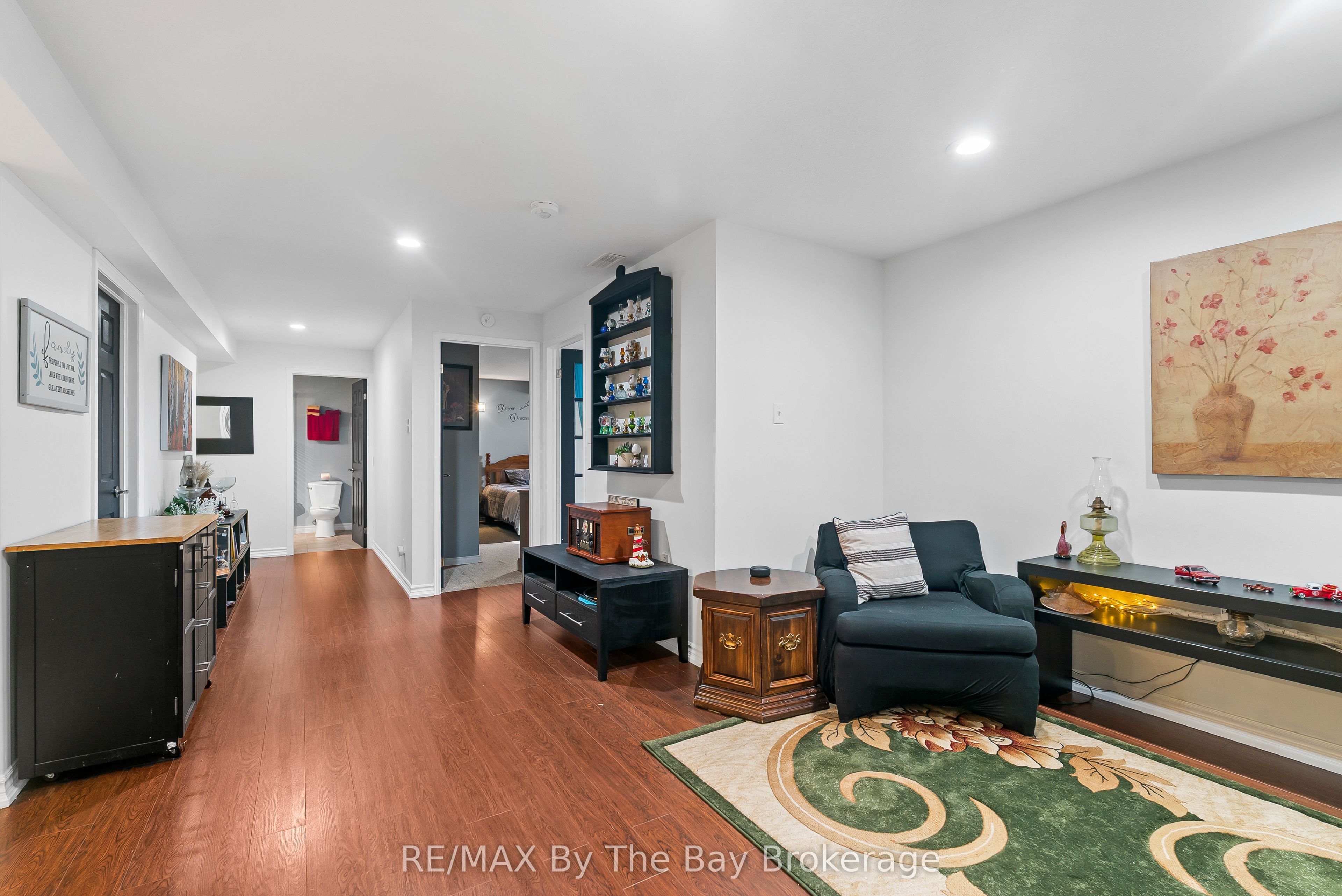 15 Deanna Drive, Wasaga Beach, ON L9Z 1J5 photo 4