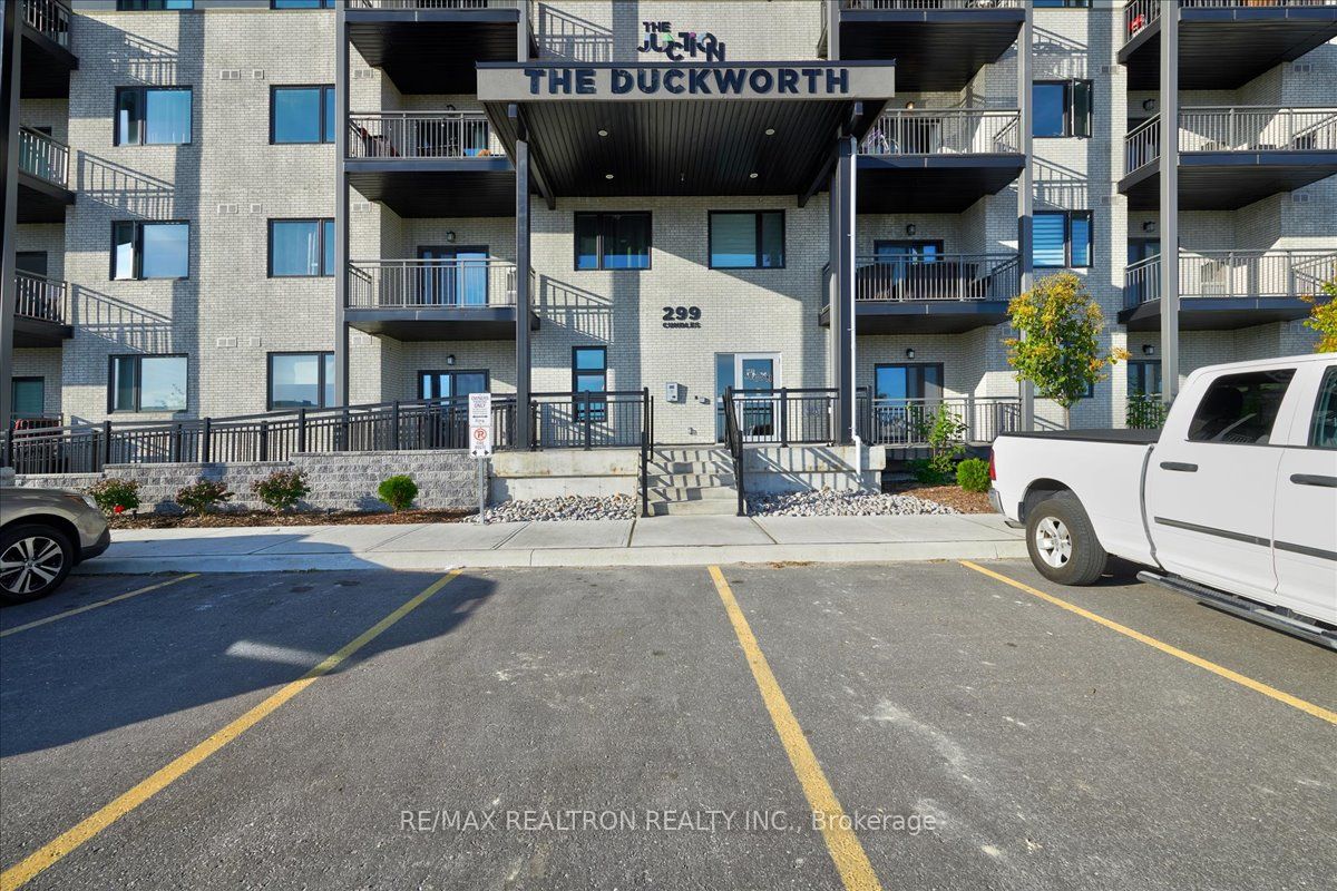 299 Cundles Road E 102, Barrie, ON L4M 0K9 photo 2