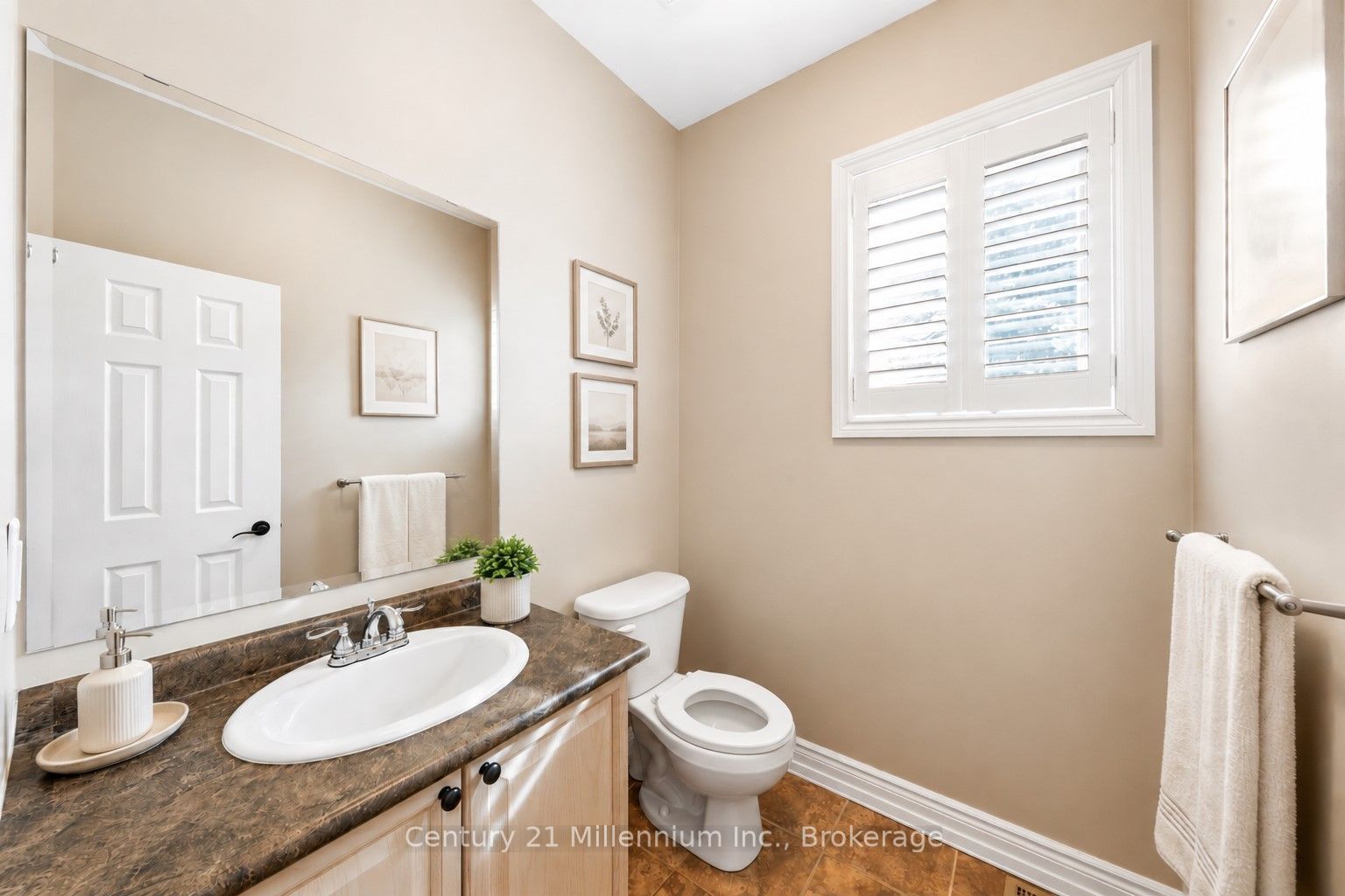 9 Hill Street, Collingwood, ON L9Y 0A7 photo 4