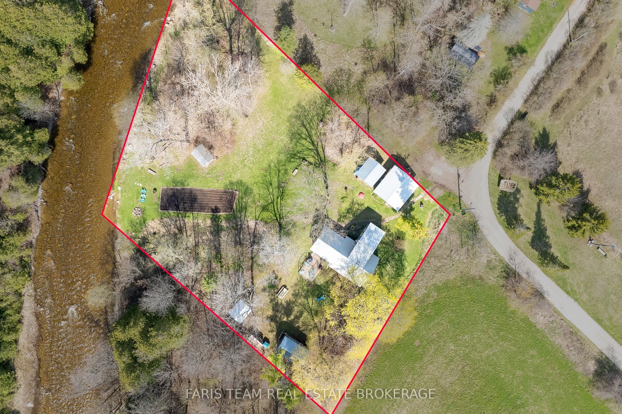 7237 6/7 Sideroad Nottawasaga, Clearview, ON L0M 1G0