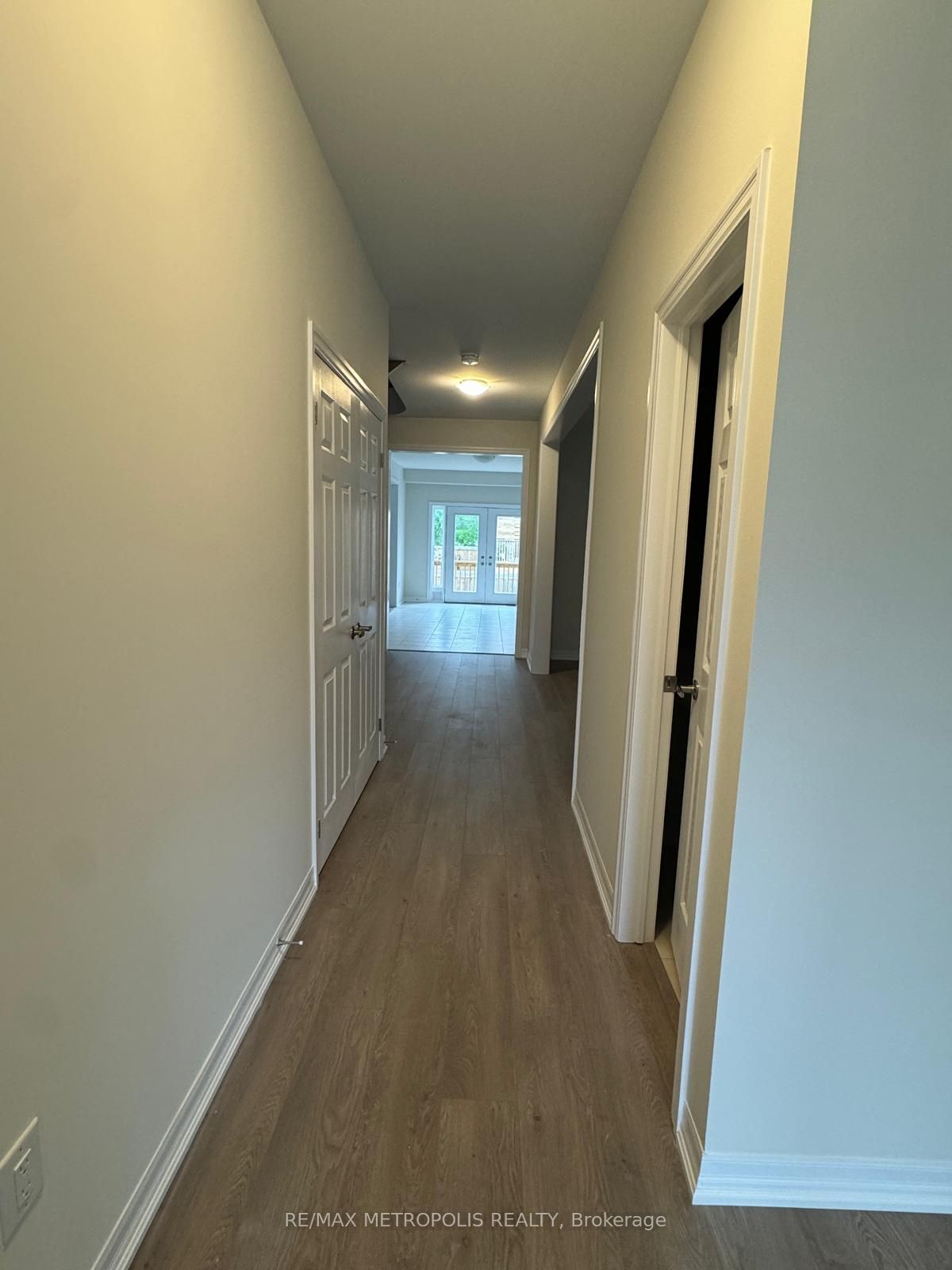 232 Warden Street, Clearview, ON L0M 1S0 photo 4