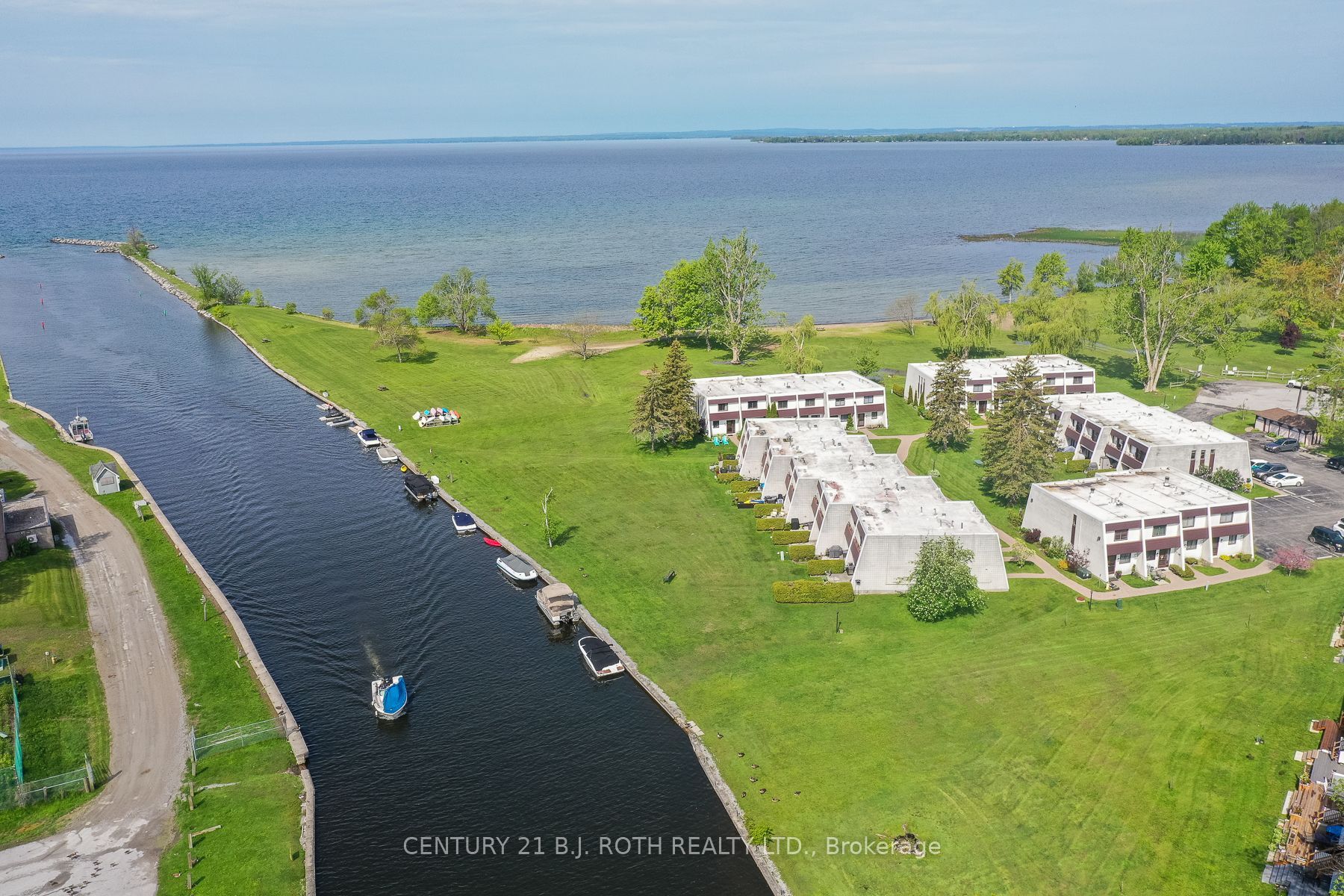 1 Paradise Boulevard Unit 14, Ramara, ON L0K 1B0 photo 5