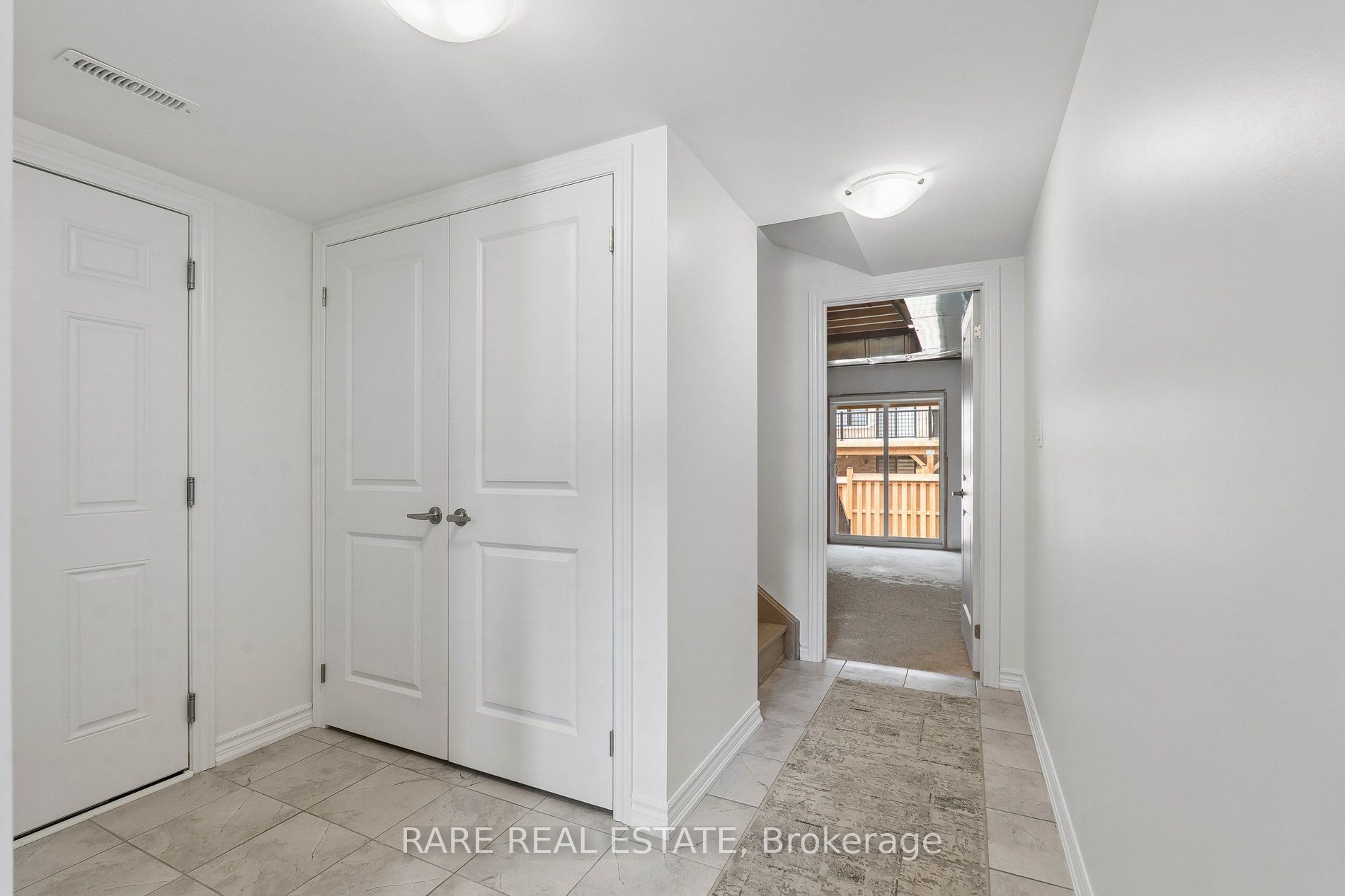 55 Hay Lane, Barrie, ON L9J 0T6 photo 4