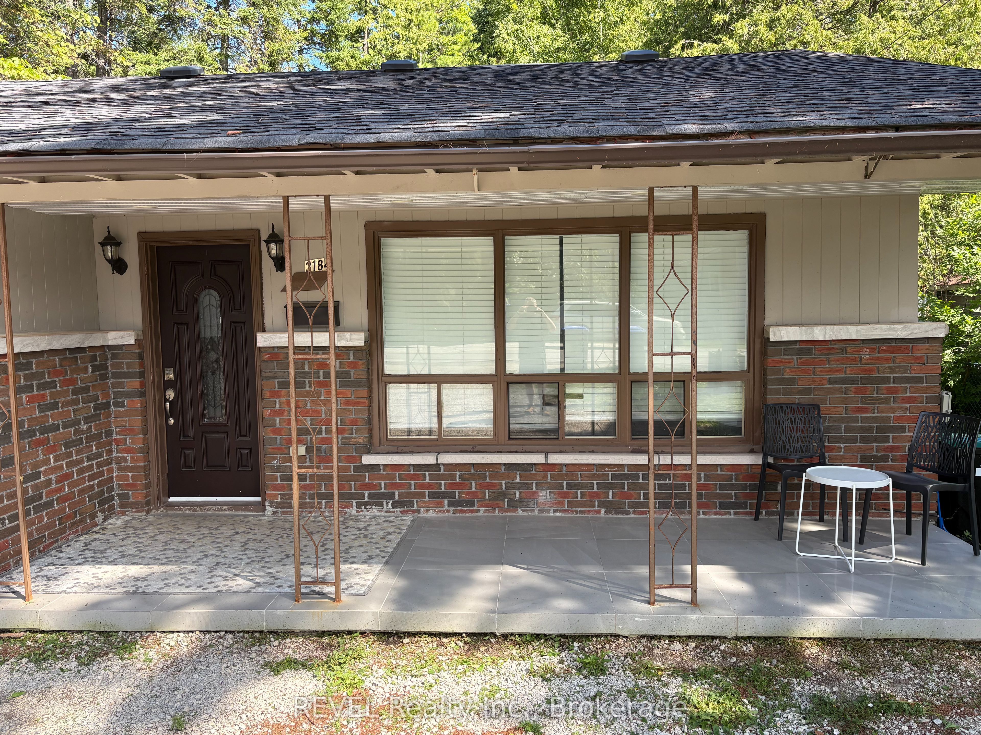 3184 Mosley Street, Wasaga Beach, ON L9Z 1V4 photo 5