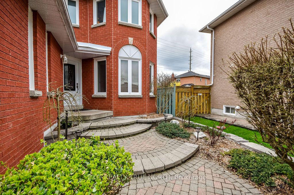 53 Etherington Crescent, Barrie, ON L4N 6Z4 photo 5