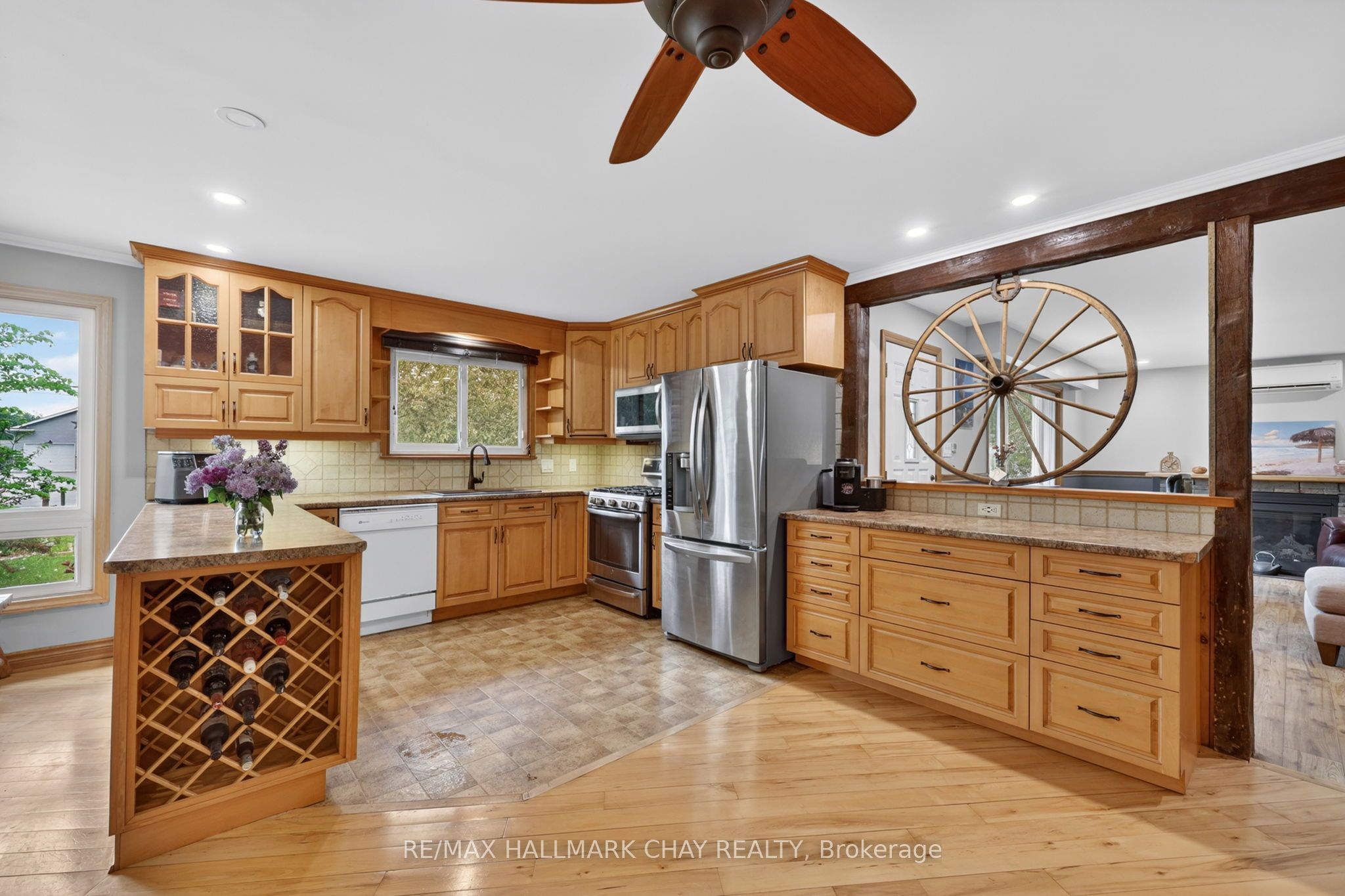 2017 Warminster Side Road, Oro-Medonte, ON L3V 0K5 photo 4