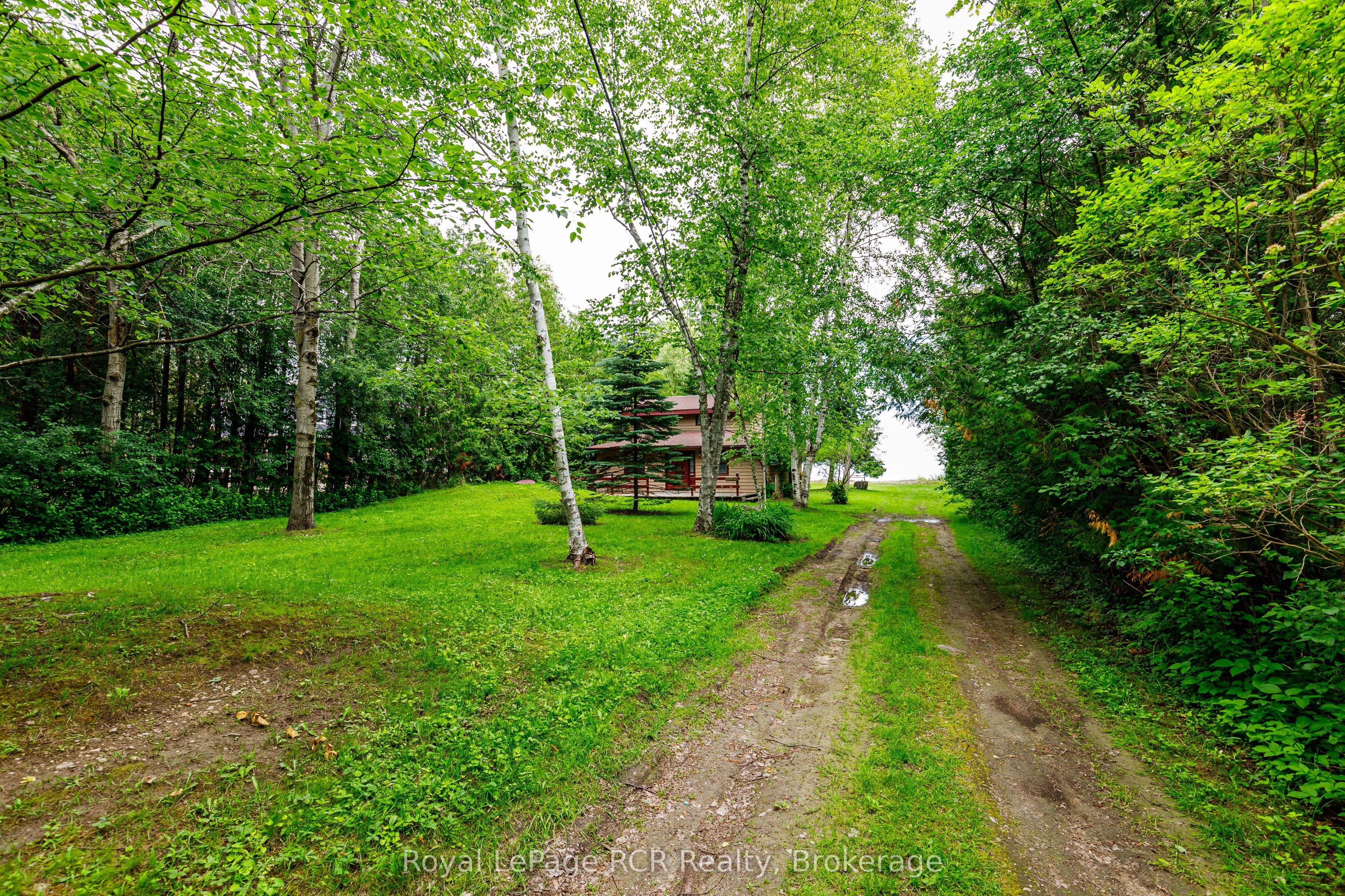 35 Georgian Manor Drive, Collingwood, ON L9Y 5P2 photo 4