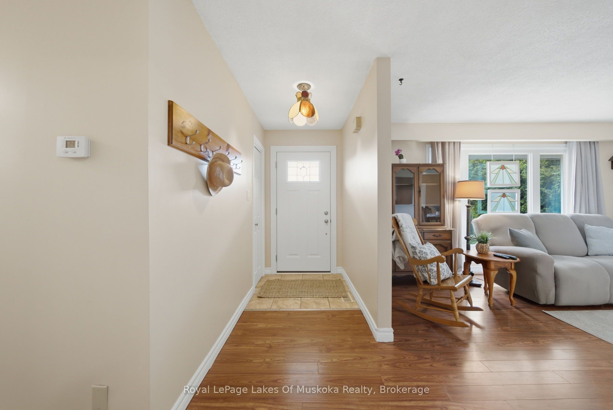 2049 Marchmont Road, Severn, ON L3V 6H2 photo 2