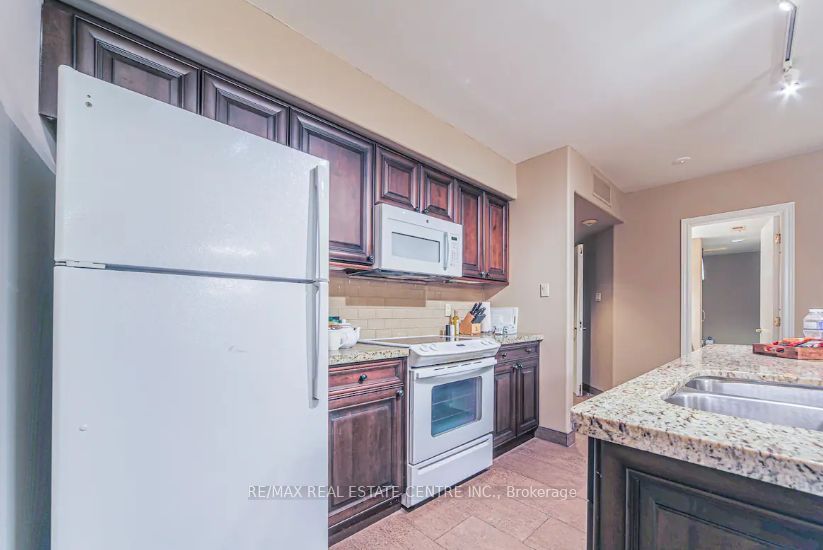 90 Highland Drive 2208, Oro-Medonte, ON L0L 2L0 photo 3