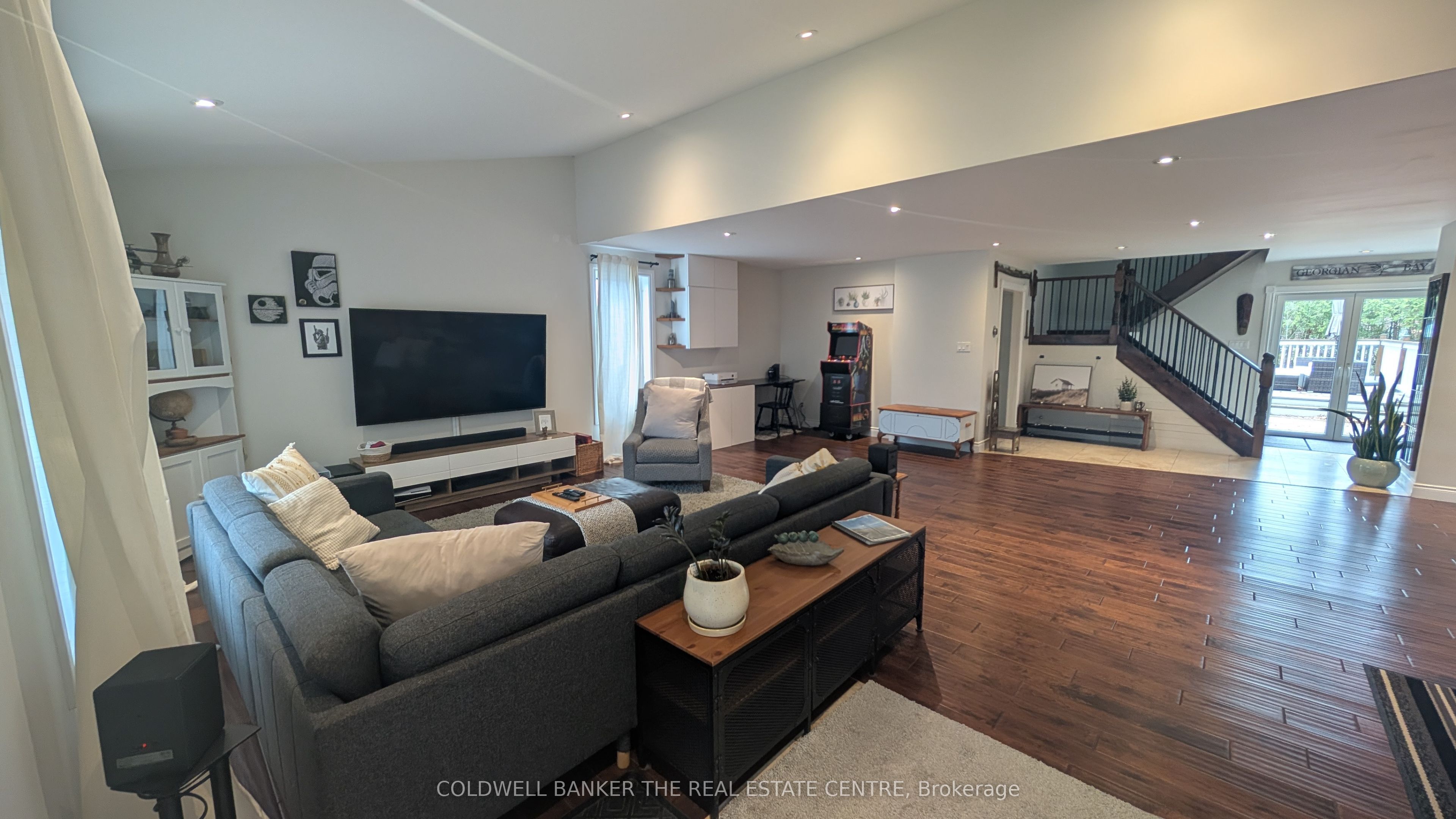 247 Poplar Avenue, Tay, ON L0K 1R0 photo 4