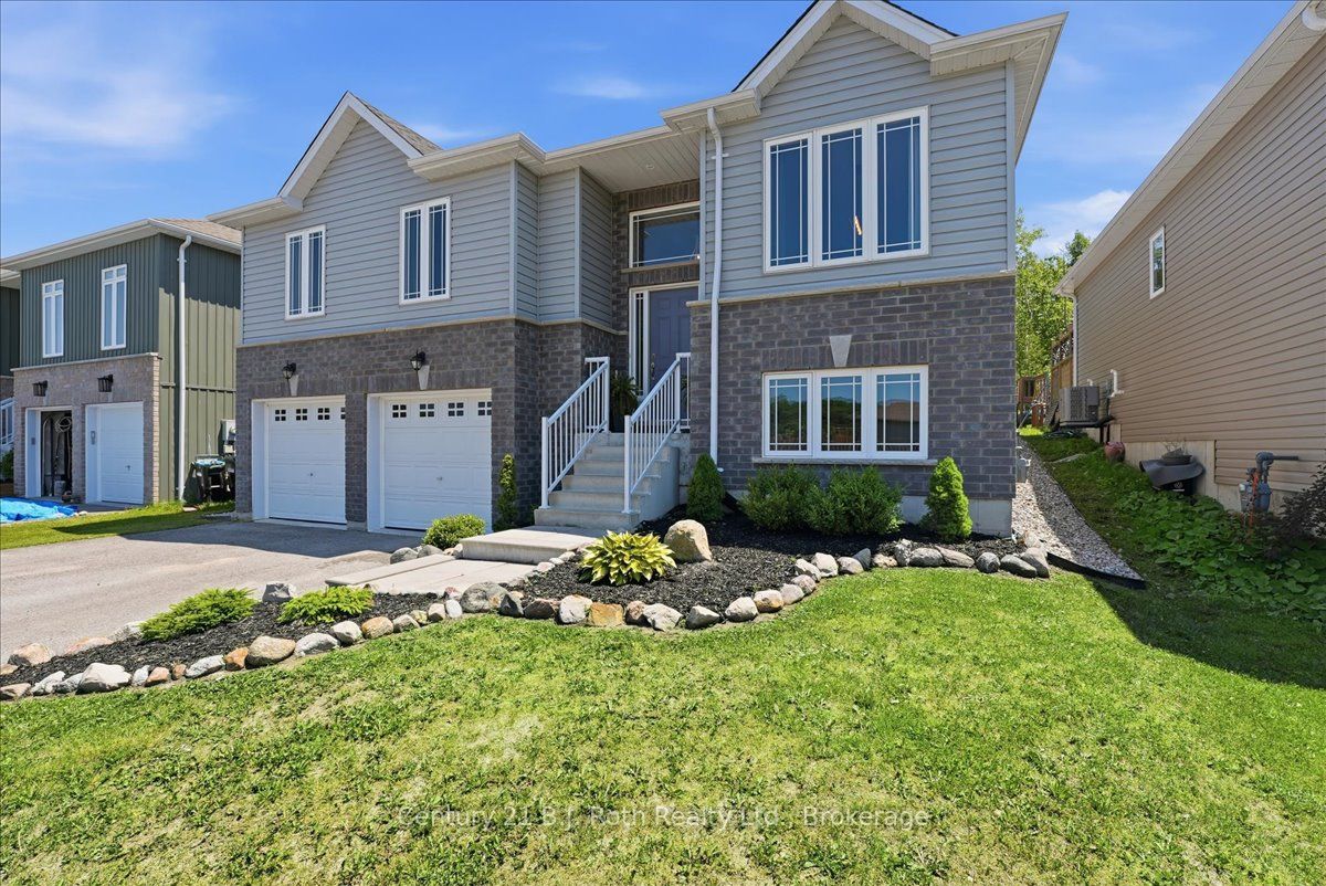 27 Ralph Dalton Boulevard, Tay, ON L0K 2A0 photo 2