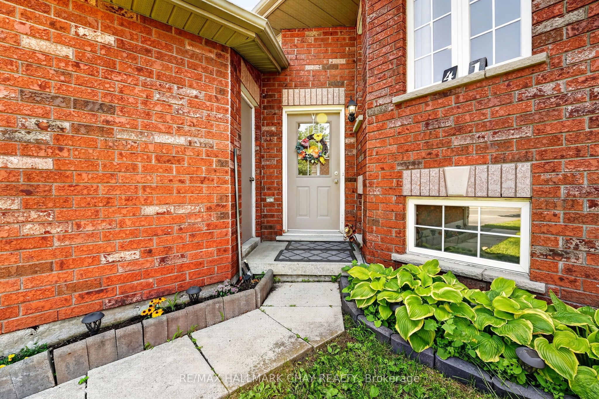 41 Hodgson Drive, Barrie, ON L4N 7Z2 photo 3