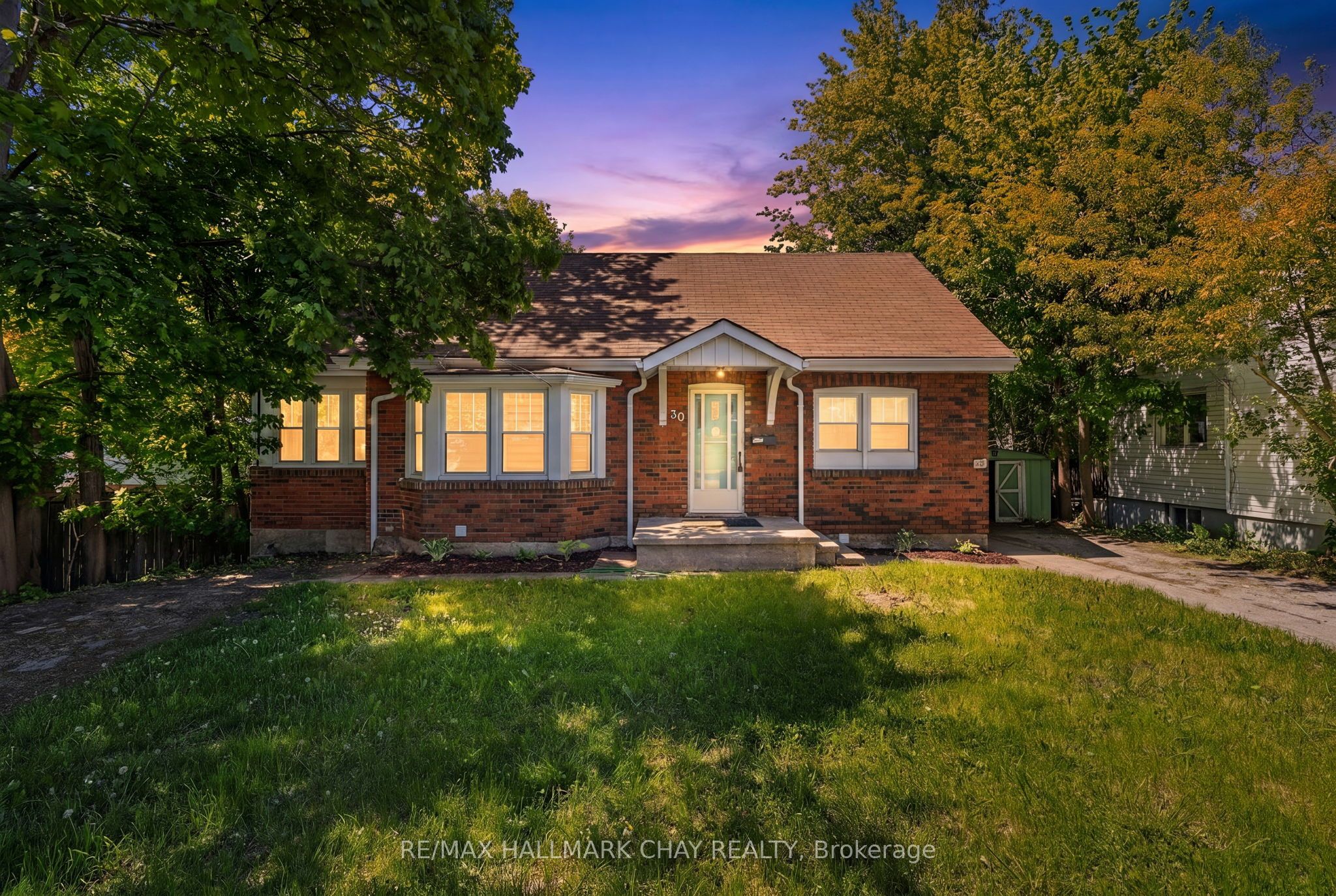 30 Penetang Street MAIN, Barrie, ON L4M 1V6