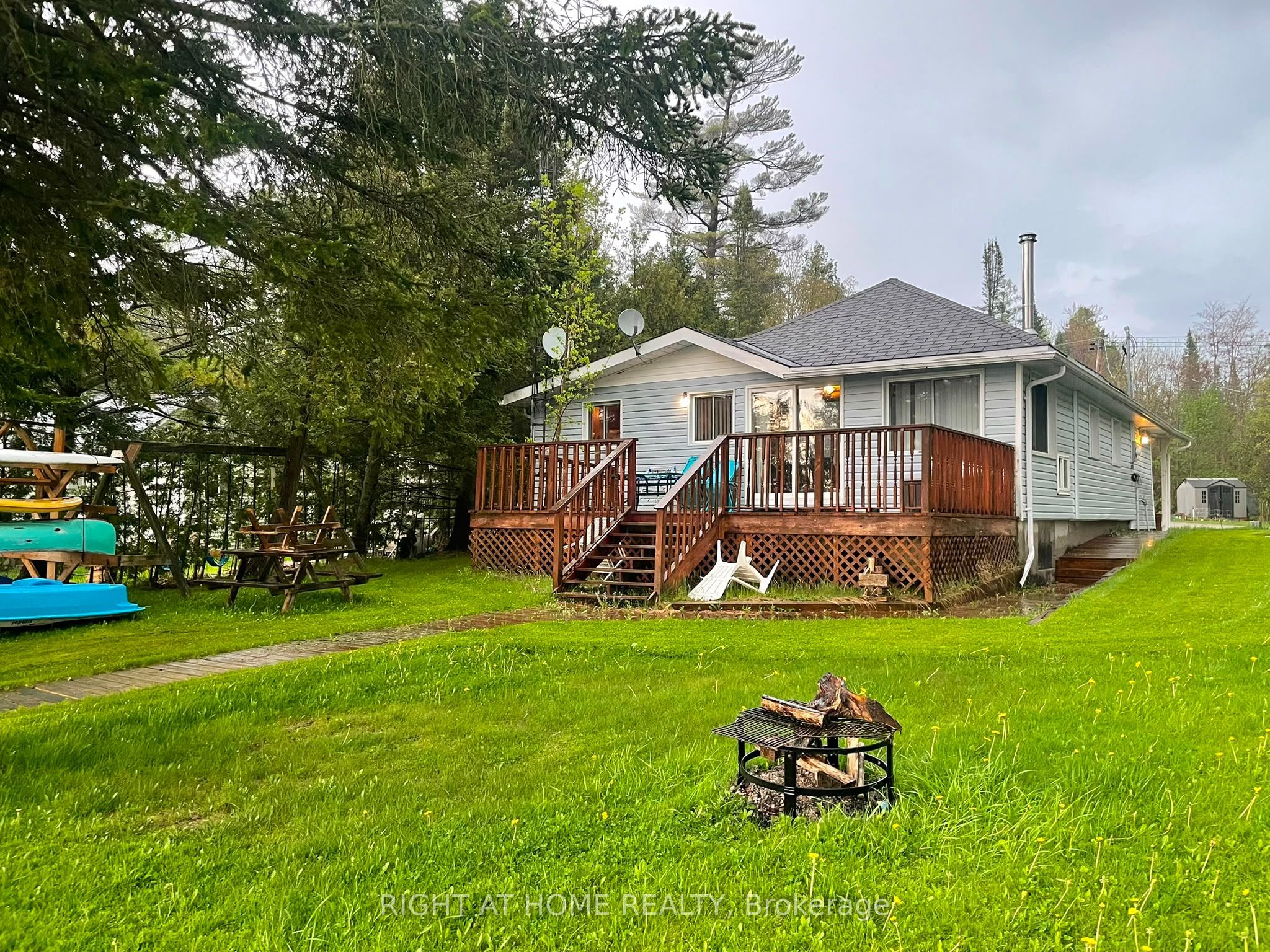 5470 Penetanguishene Road, Springwater, ON L0L 1P0 photo 4