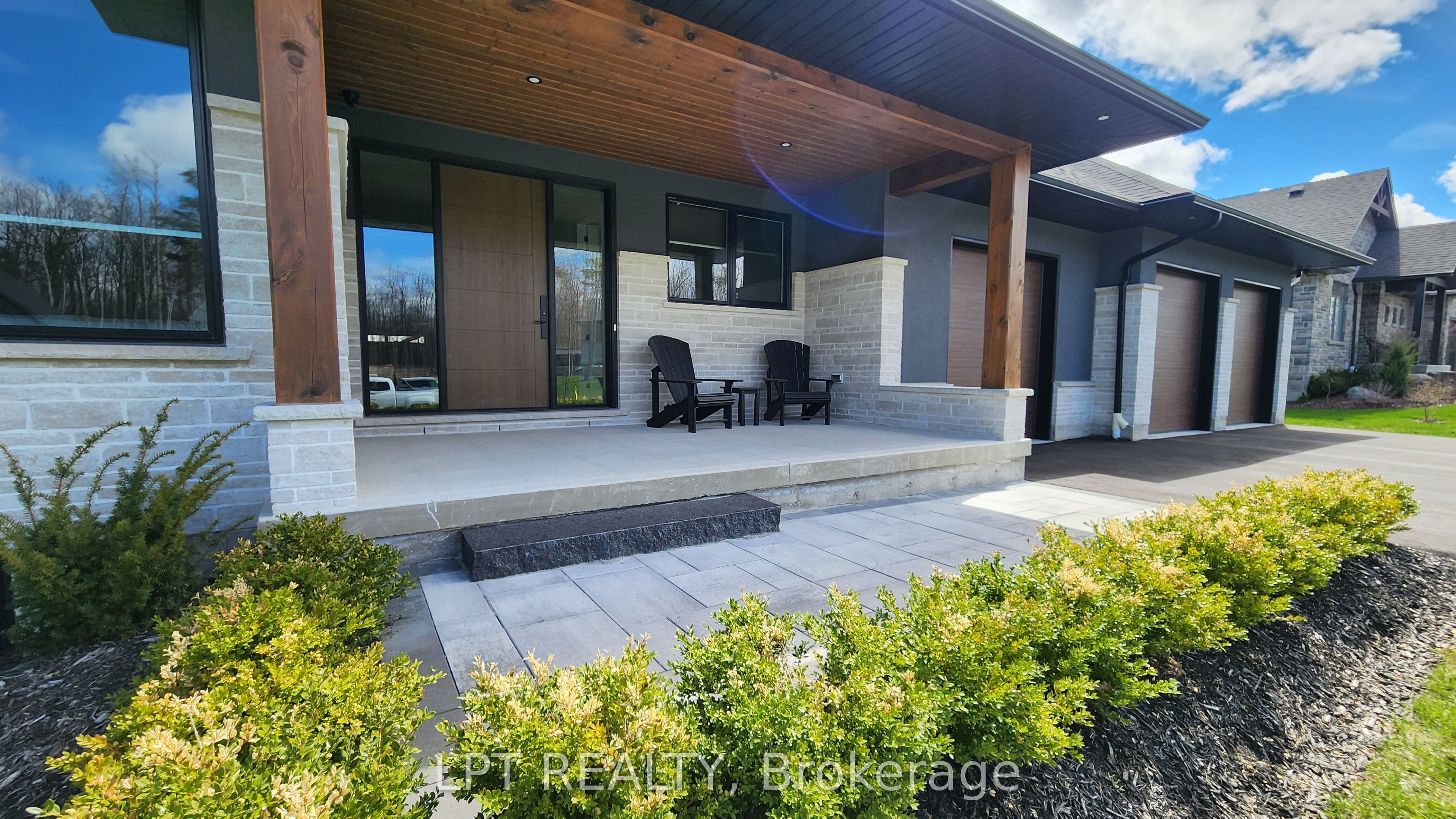 15 Byers Street, Springwater, ON L9X 2A3 photo 5