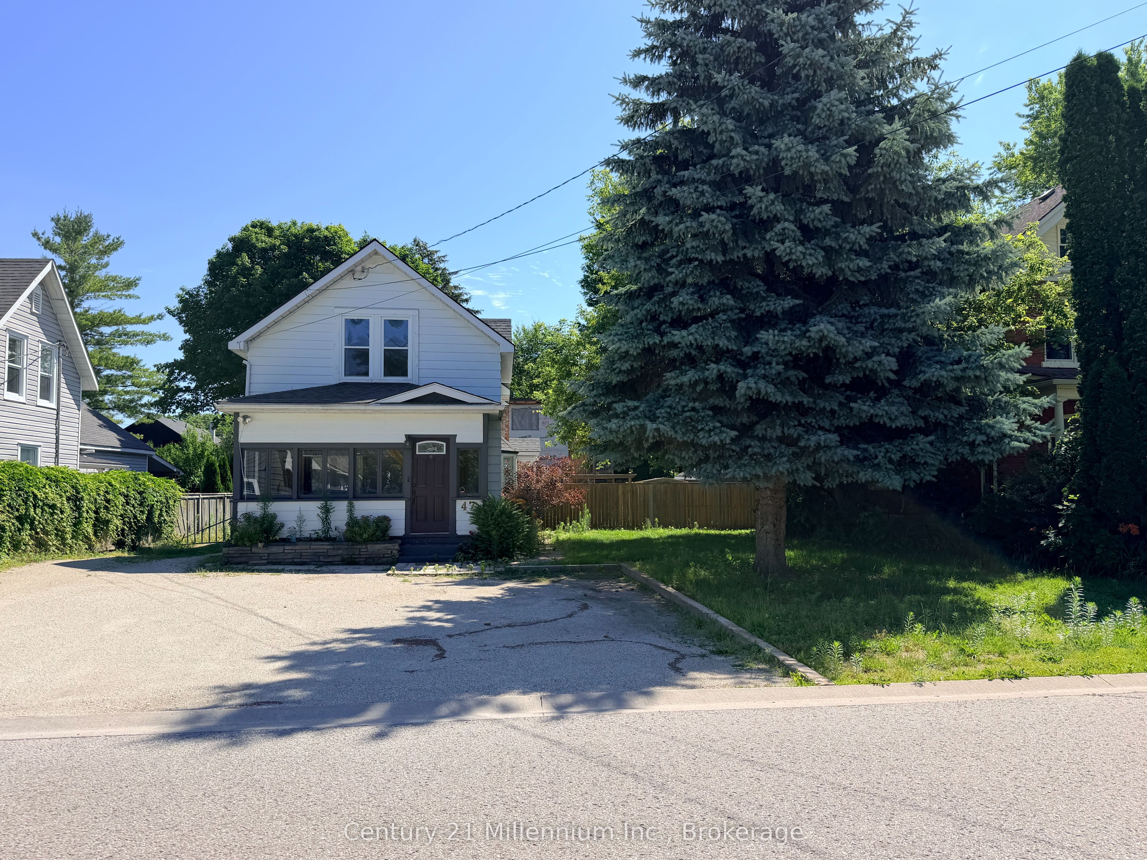 47 Market Street, Collingwood, ON L9Y 3M5 photo 2
