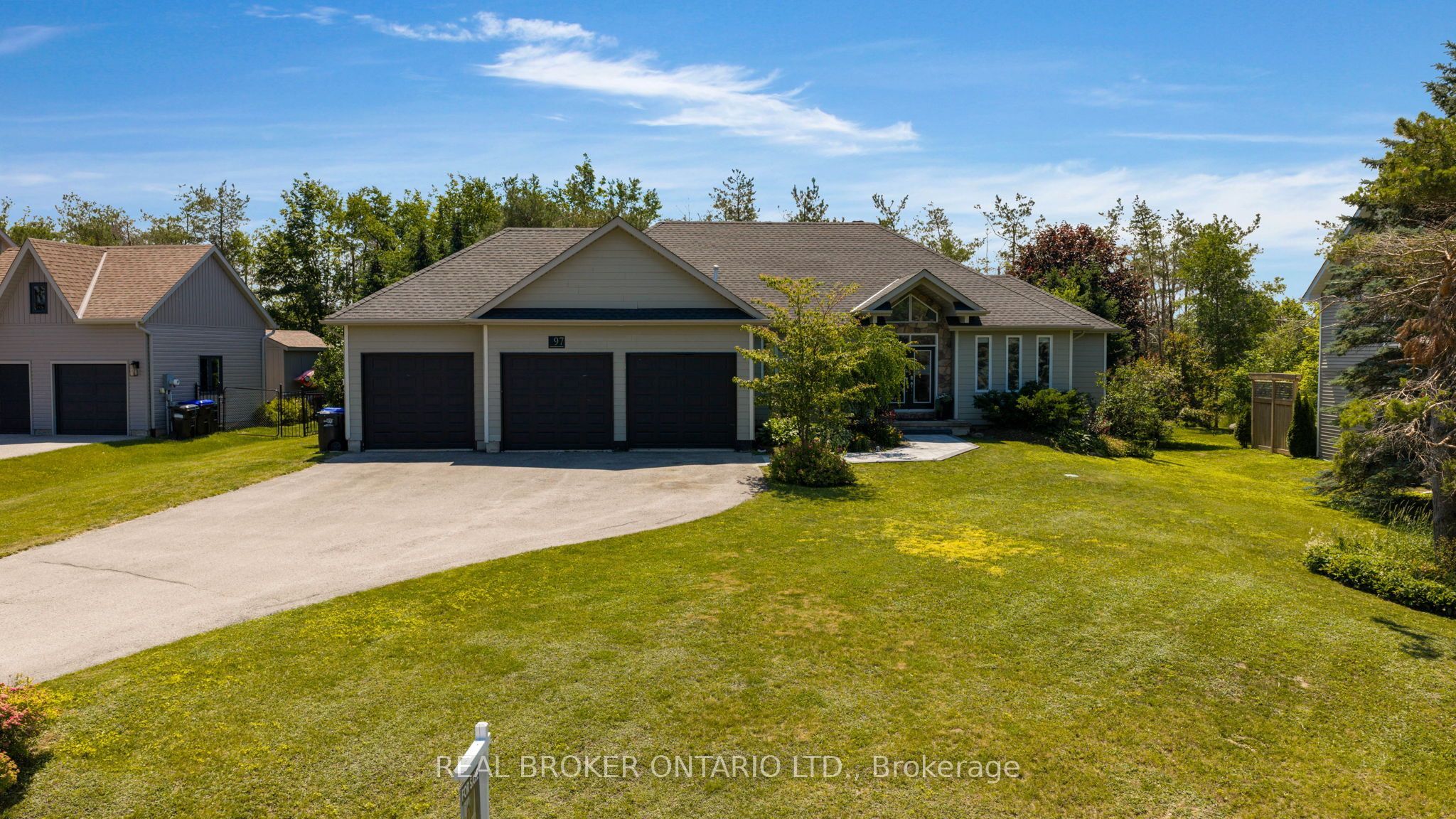 97 Highland Drive, Oro-Medonte, ON L0L 2L0