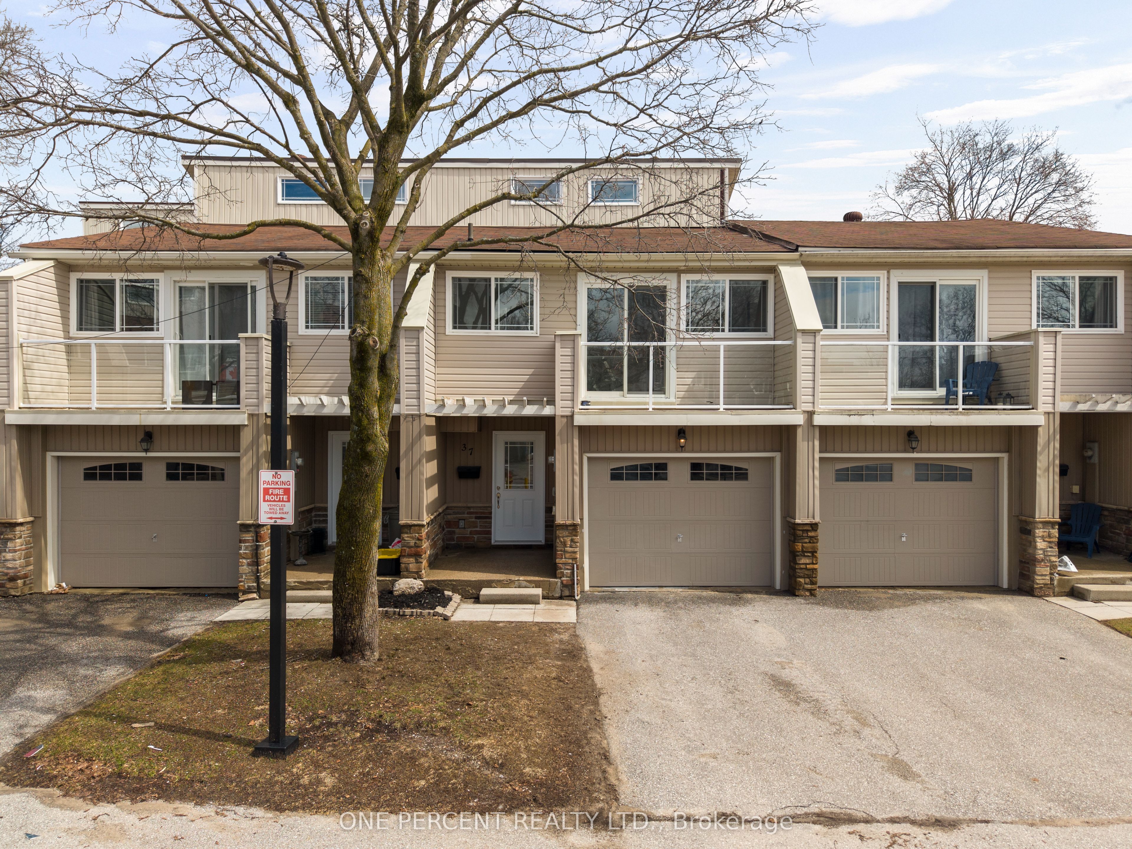12 Lankin Boulevard #37, Orillia, ON L3V 6T2 photo 2