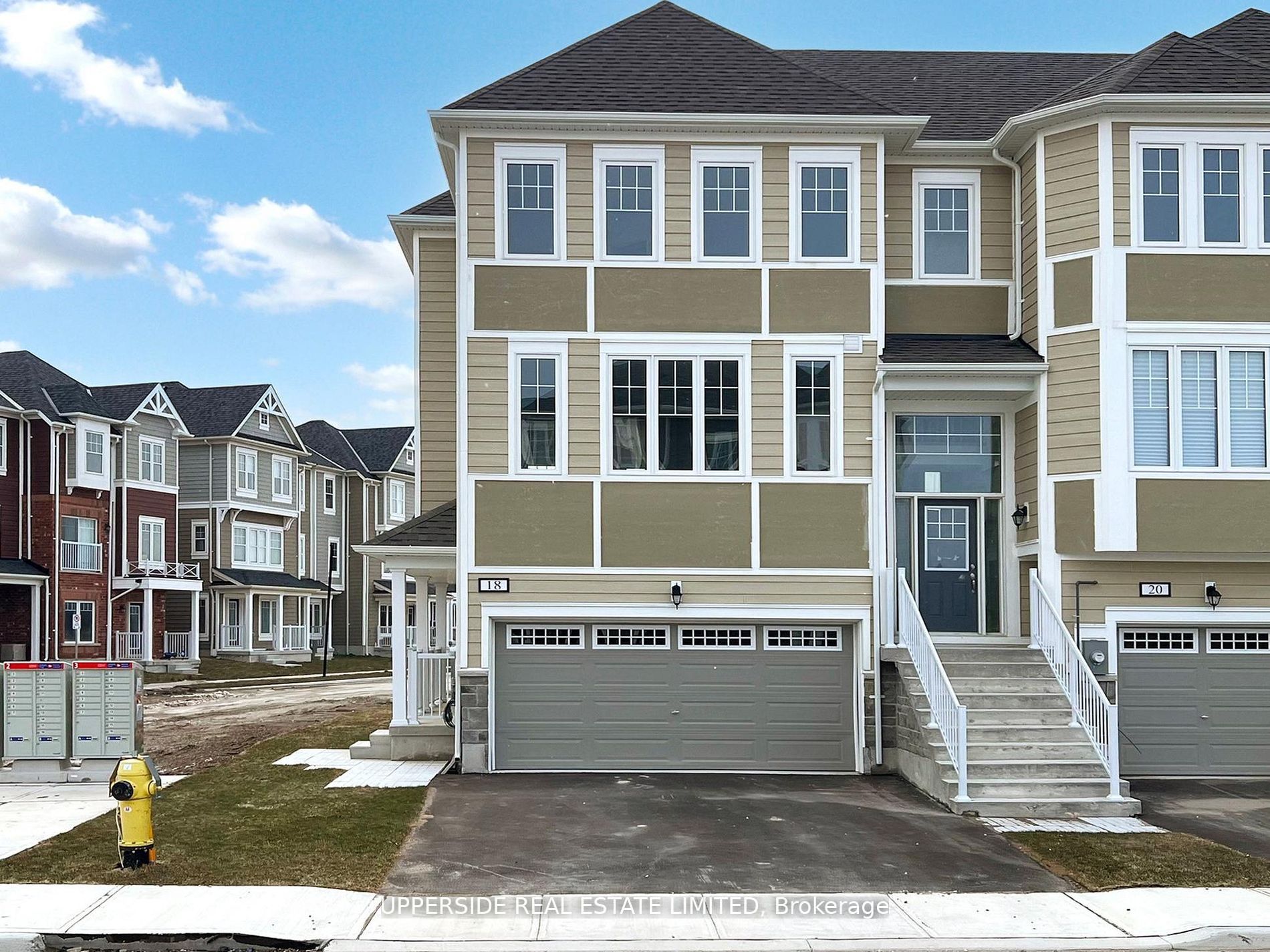 18 Lana Circle, Wasaga Beach, ON L9Z 0L2 photo 2