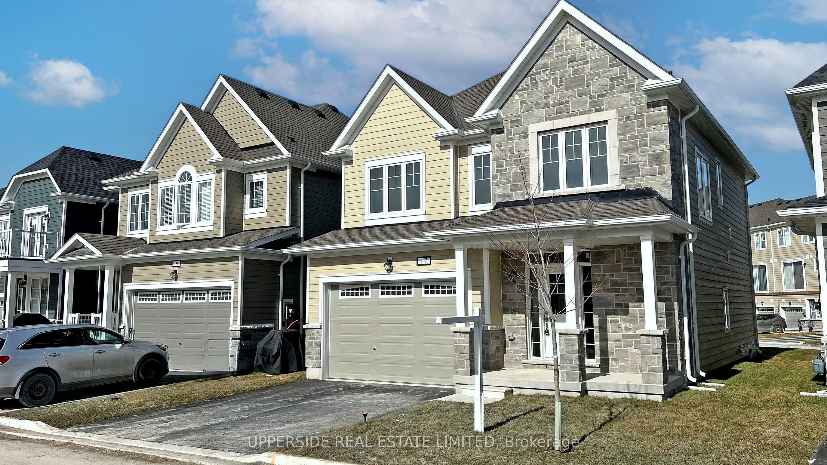 17 Shapira Avenue, Wasaga Beach, ON L9Z 0K2 photo 3