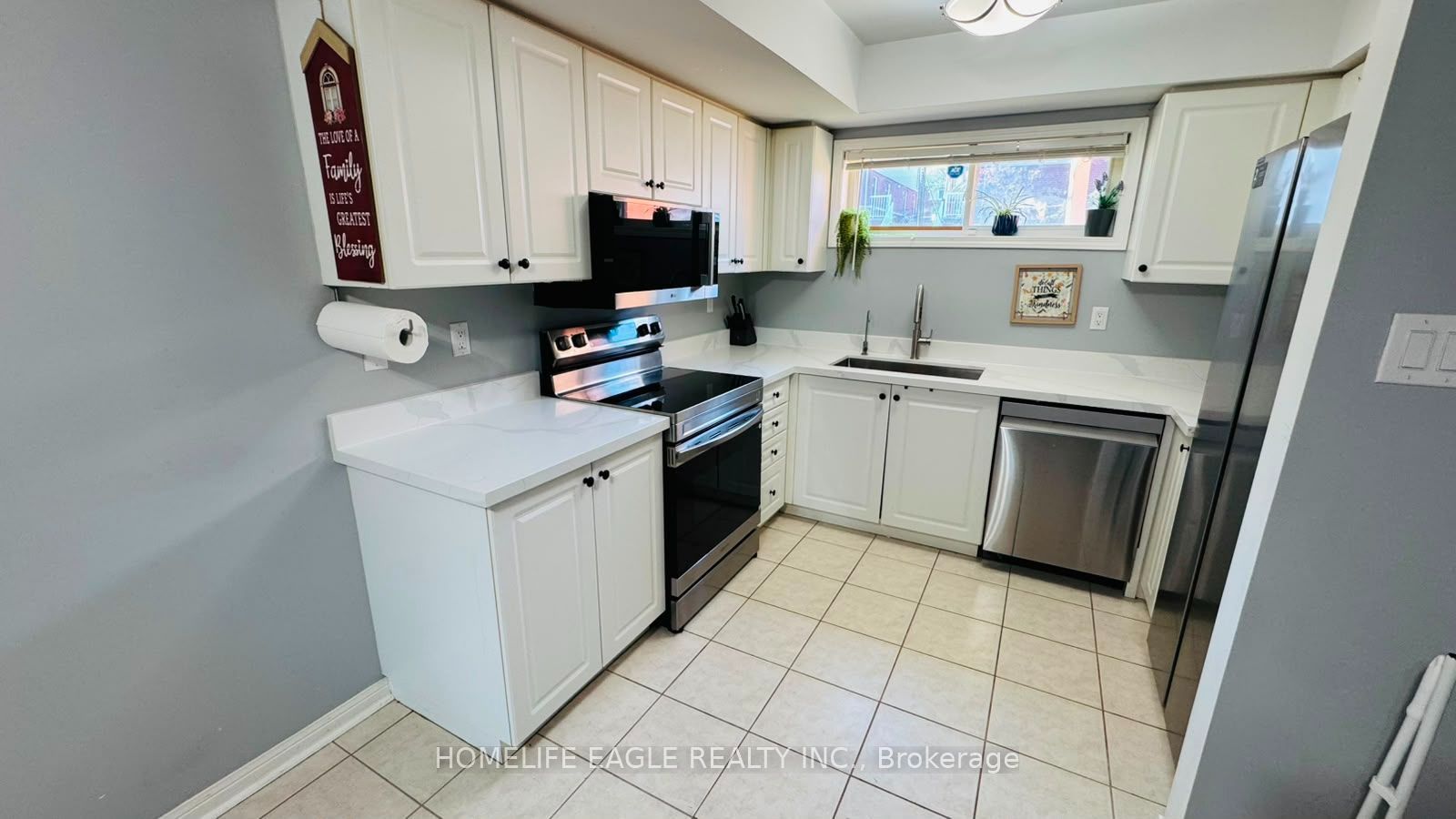 235 Ferndale Drive S 13, Barrie, ON L4N 0T6 photo 5