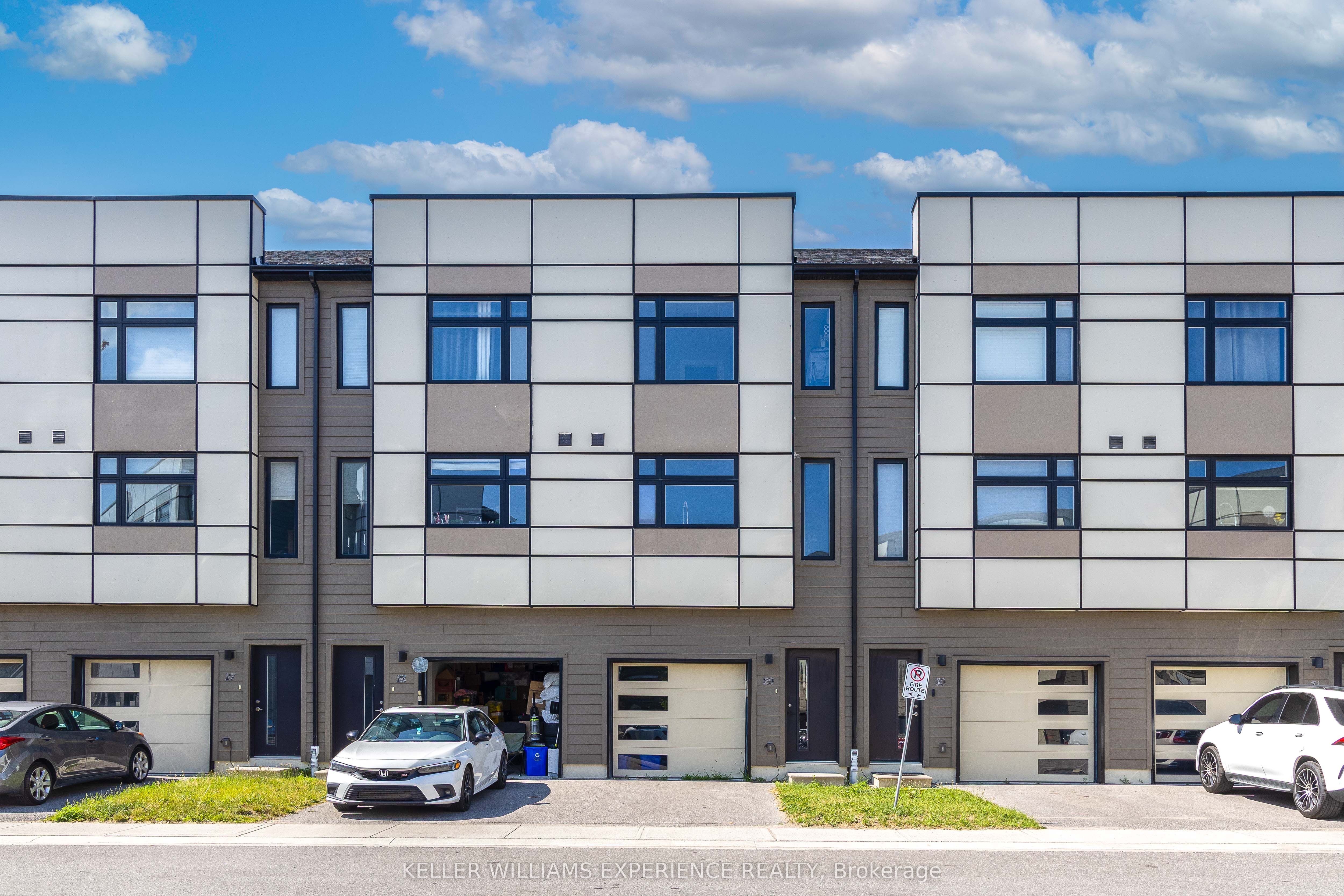 540 Essa Road 29, Barrie, ON L9J 0H2