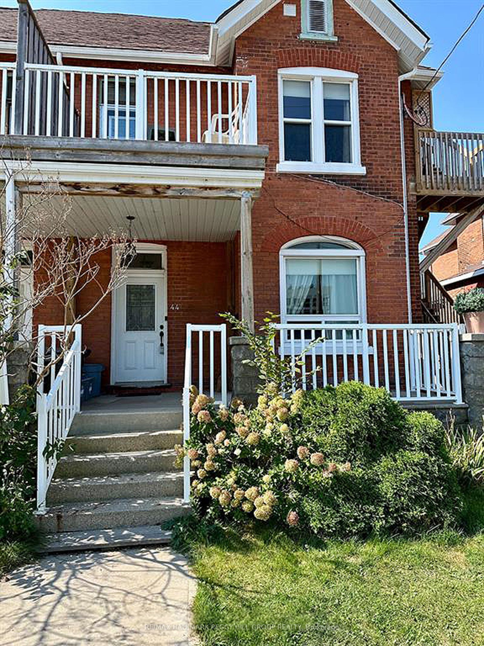 44 Toronto Street 3, Barrie, ON L4N 1T9