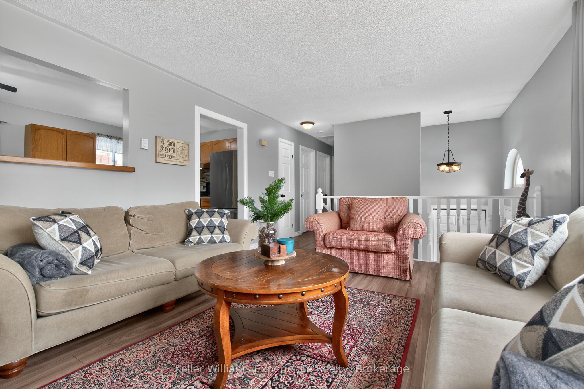 73 Therrien Court, Penetanguishene, ON L9M 1P6 photo 4