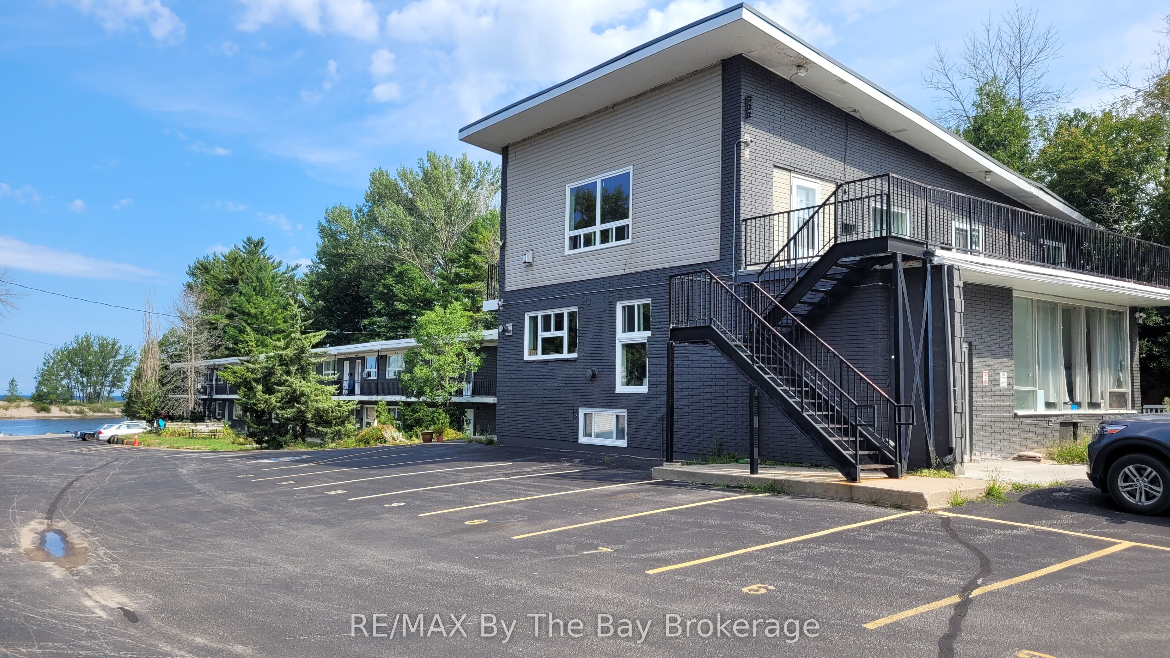 280 RIVER Road E C01, Wasaga Beach, ON L9Z 2L7