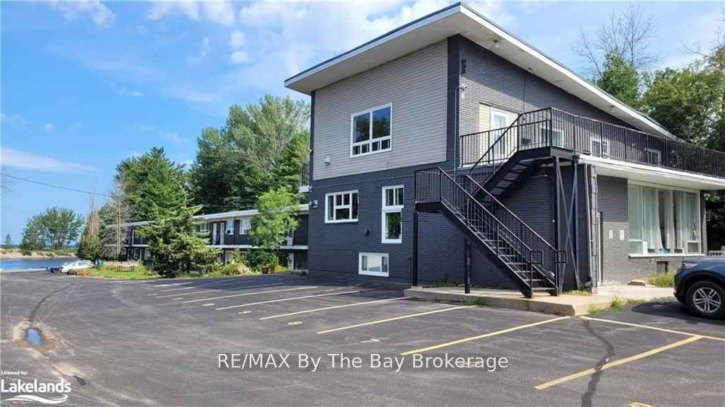 280 RIVER Road E C01, Wasaga Beach, ON L9Z 2L7 photo 2