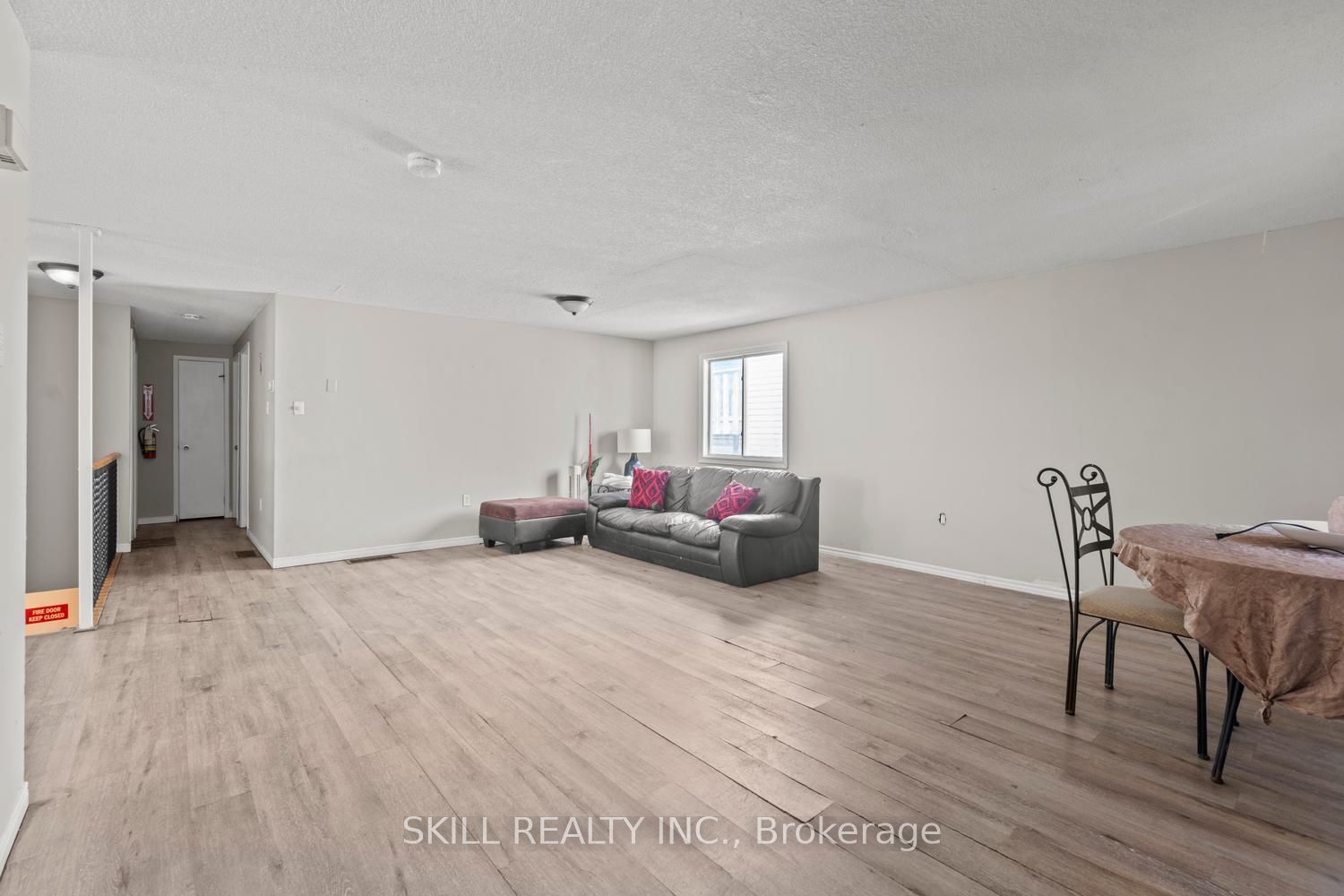 141 Hickling Trail, Barrie, ON L4M 5T7 photo 4