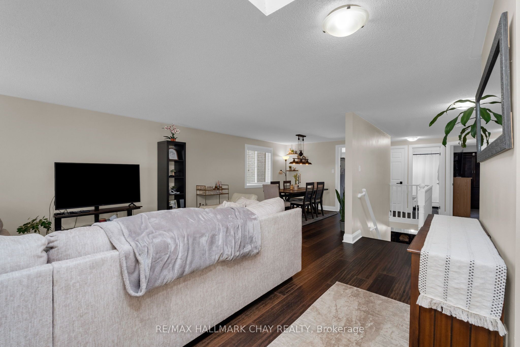 17 Benjamin Lane, Barrie, ON L4N 0S3 photo 5