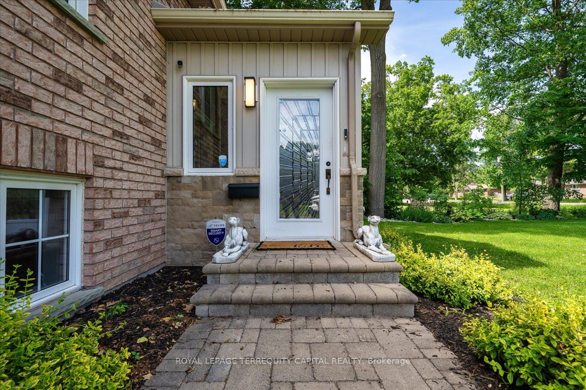 1192 St. Vincent Street, Springwater, ON L9X 0R2 photo 3