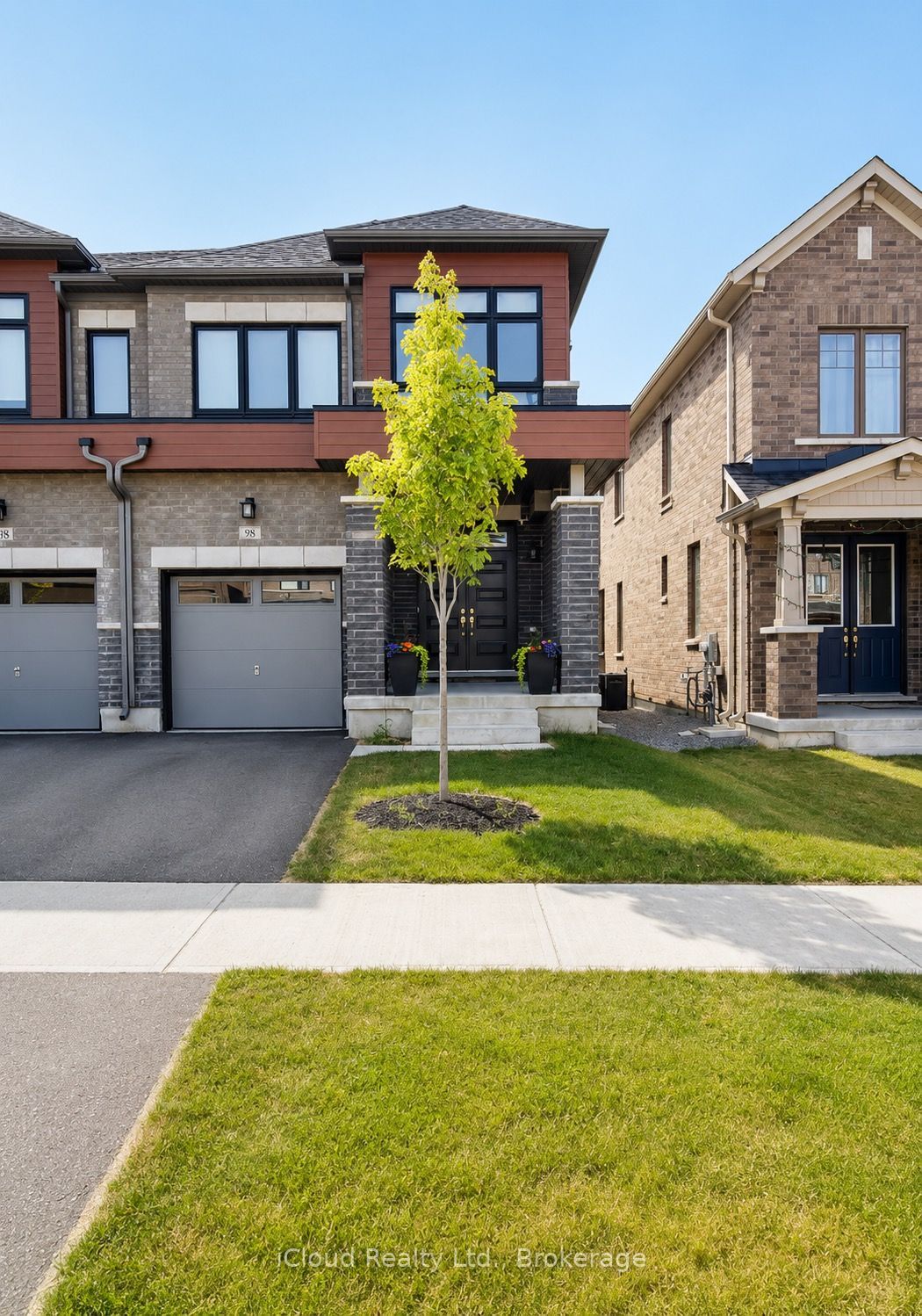 98 Bearberry Road, Springwater, ON L9X 2C9 photo 2