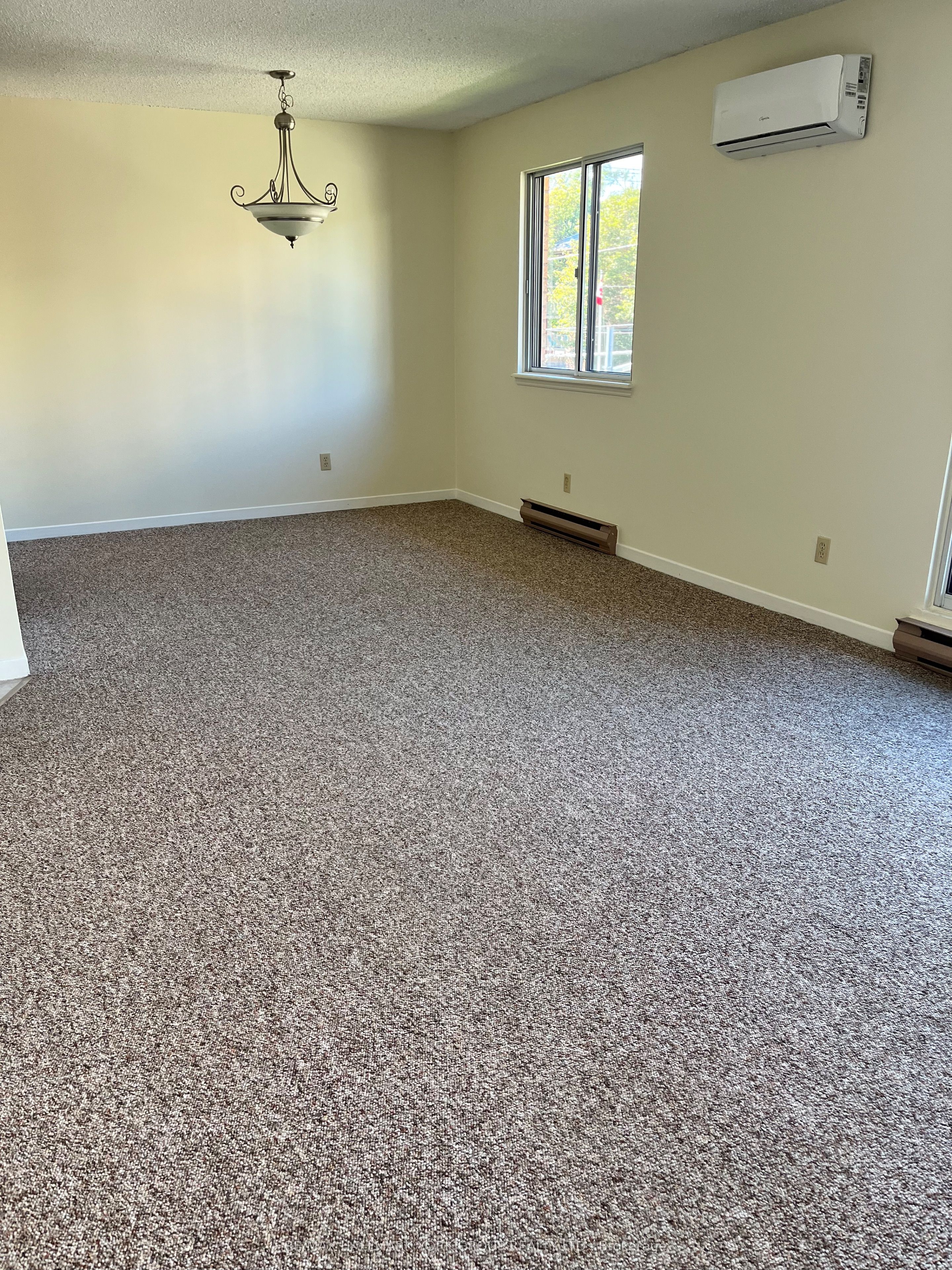 131 Edgehill Drive O12, Barrie, ON L4N 1L9