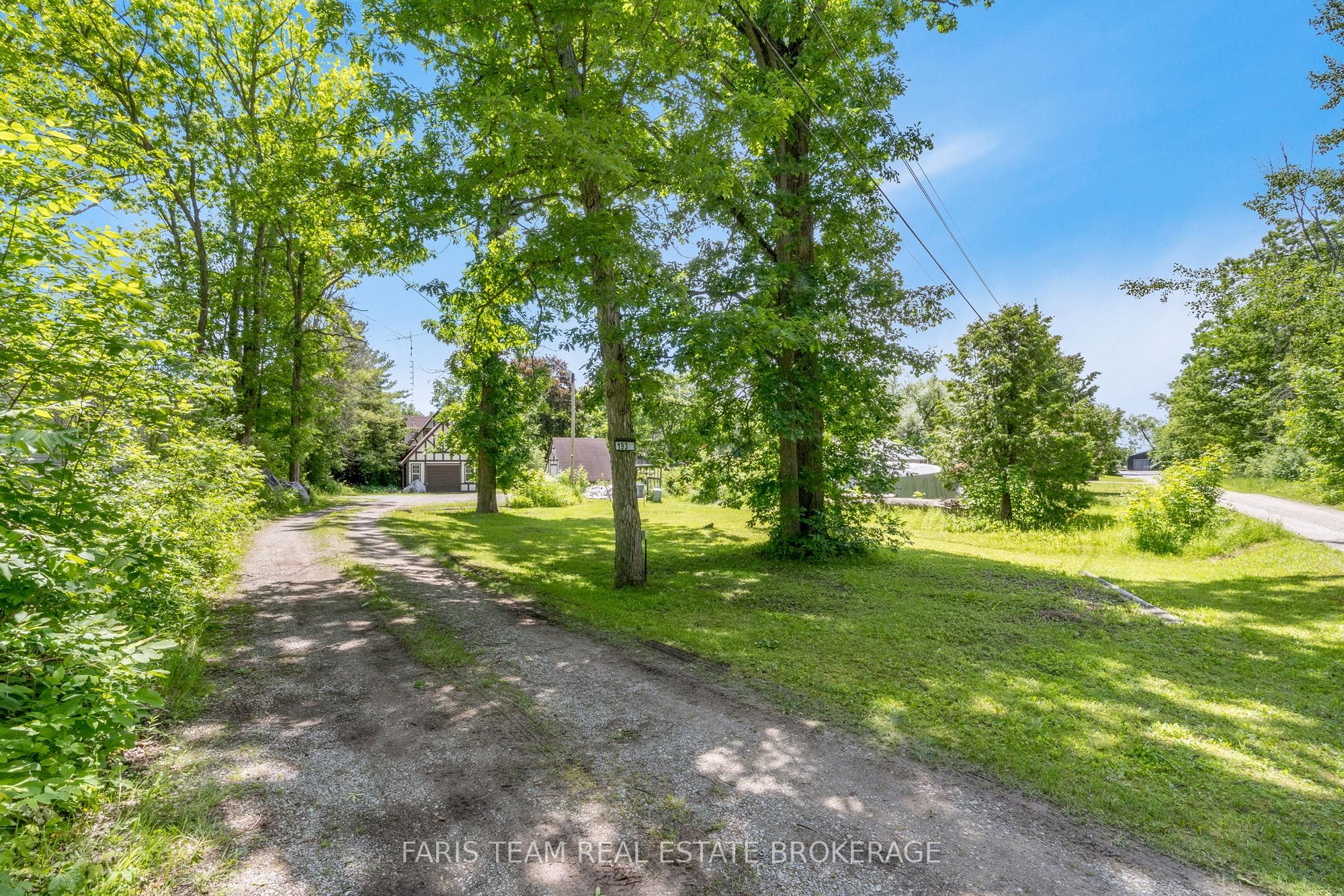 193 Gouett Street, Tay, ON L0K 2C0 photo 2