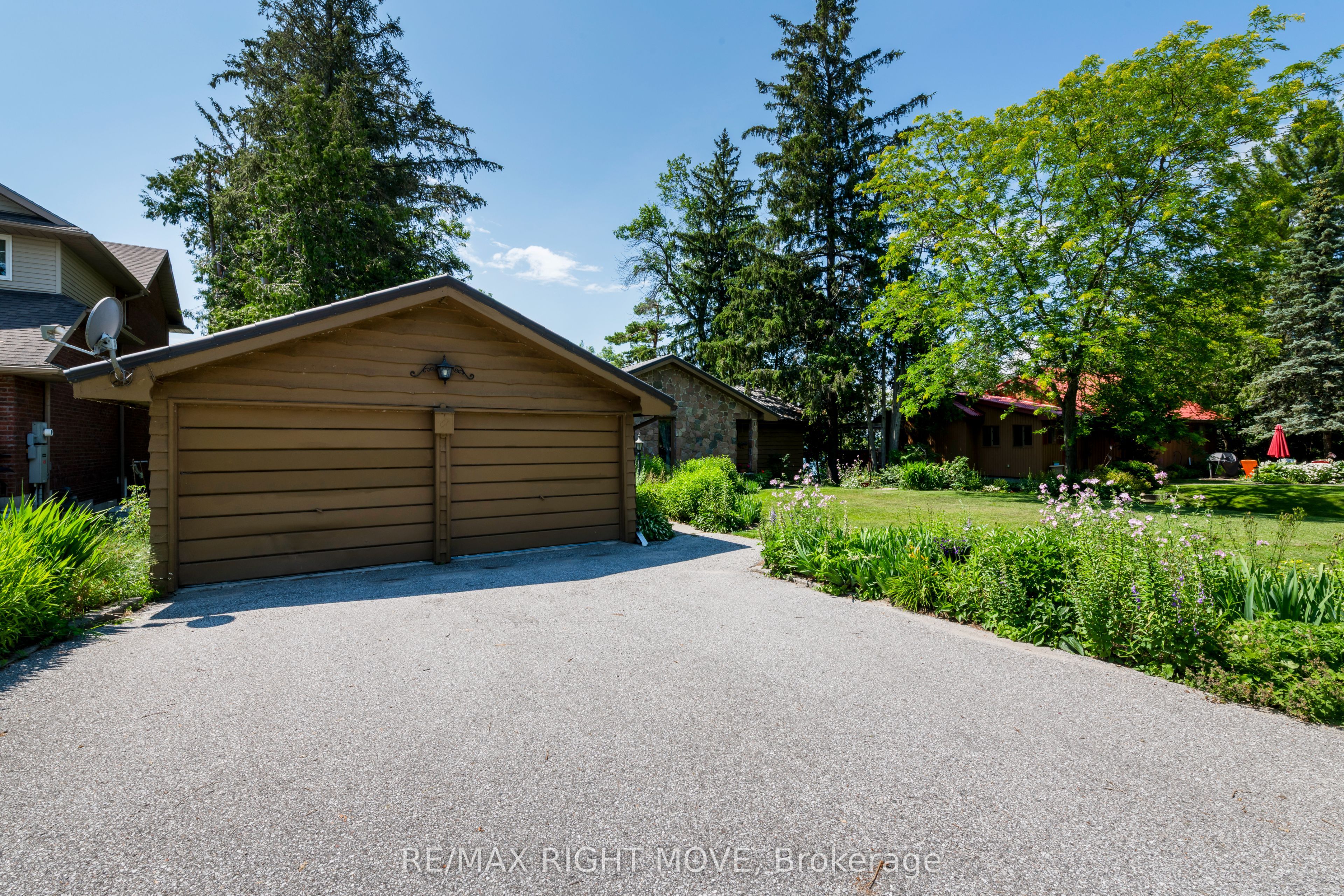 5498 Fawn Bay Road, Ramara, ON L3V 6H6 photo 3
