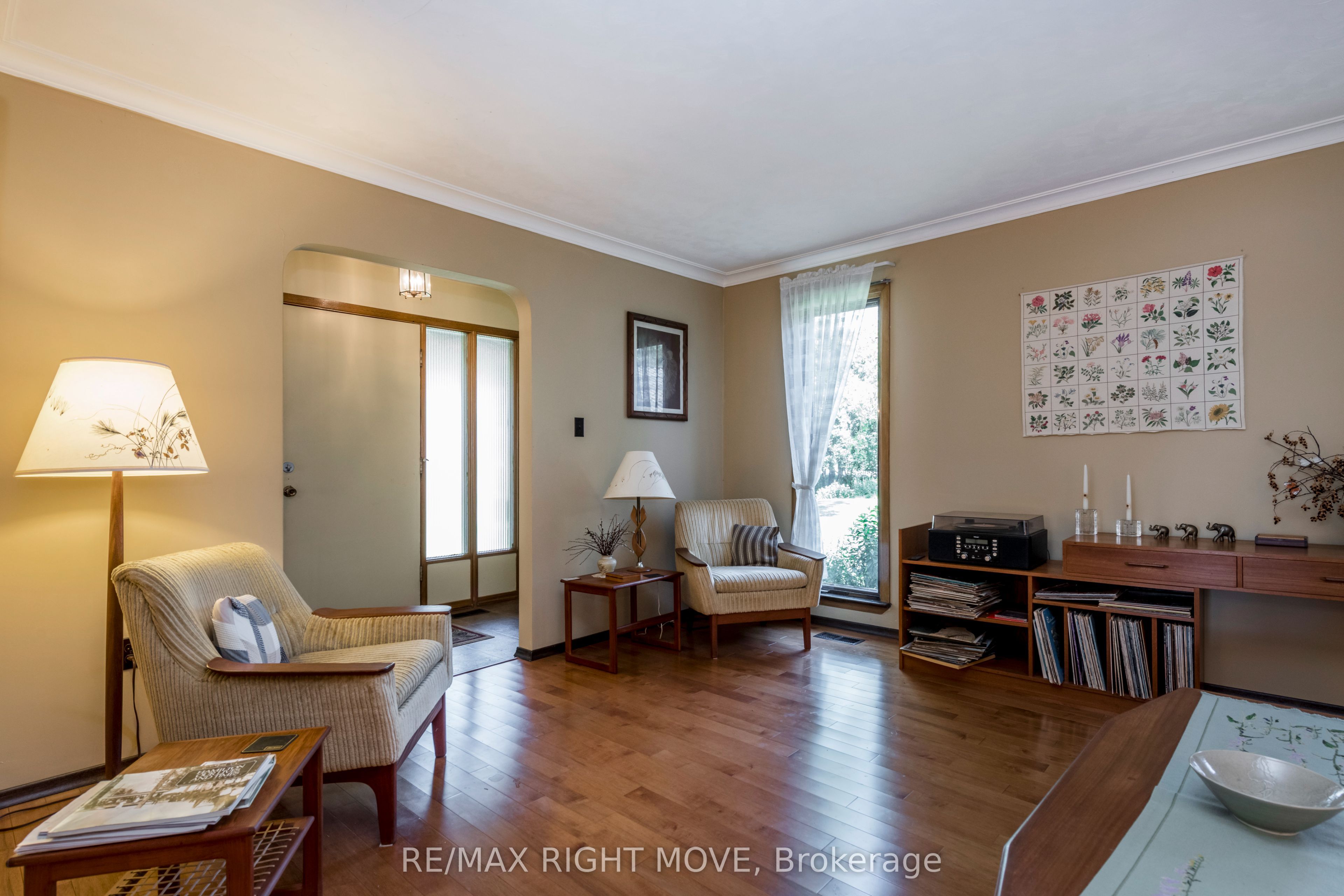 5498 Fawn Bay Road, Ramara, ON L3V 6H6 photo 4