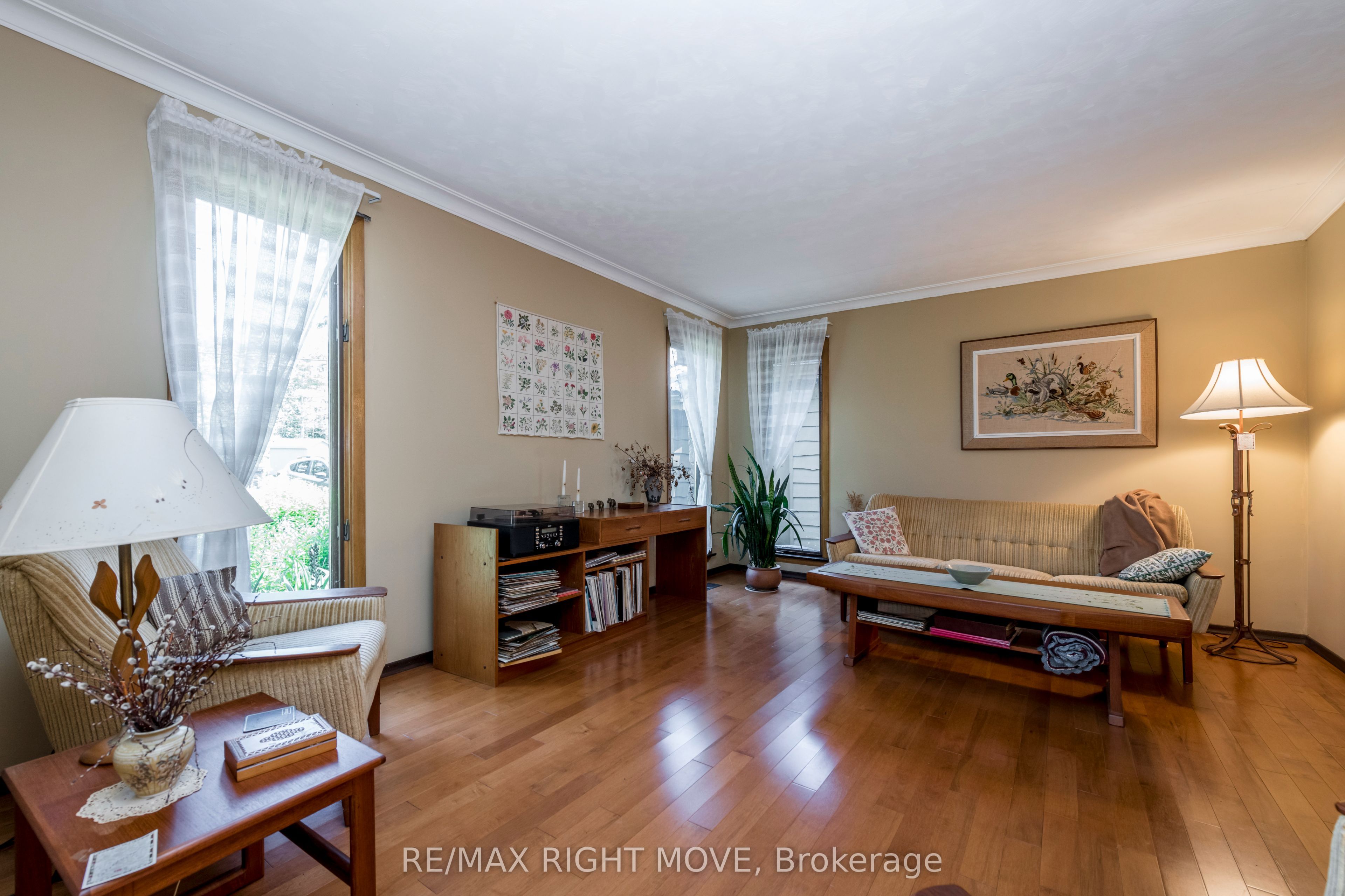 5498 Fawn Bay Road, Ramara, ON L3V 6H6 photo 5