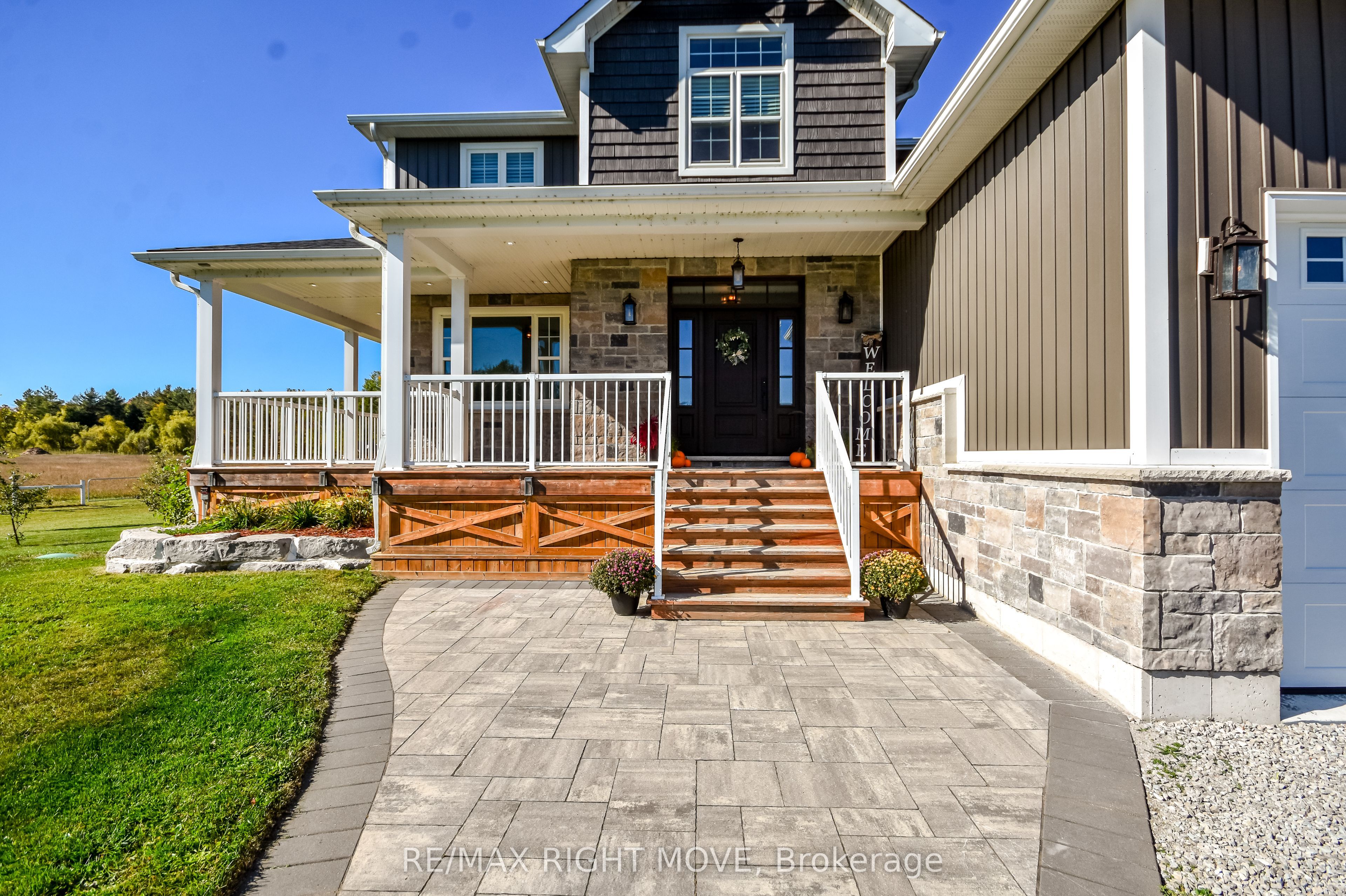 2448 Stockdale Road, Severn, ON L3V 6P9 photo 5