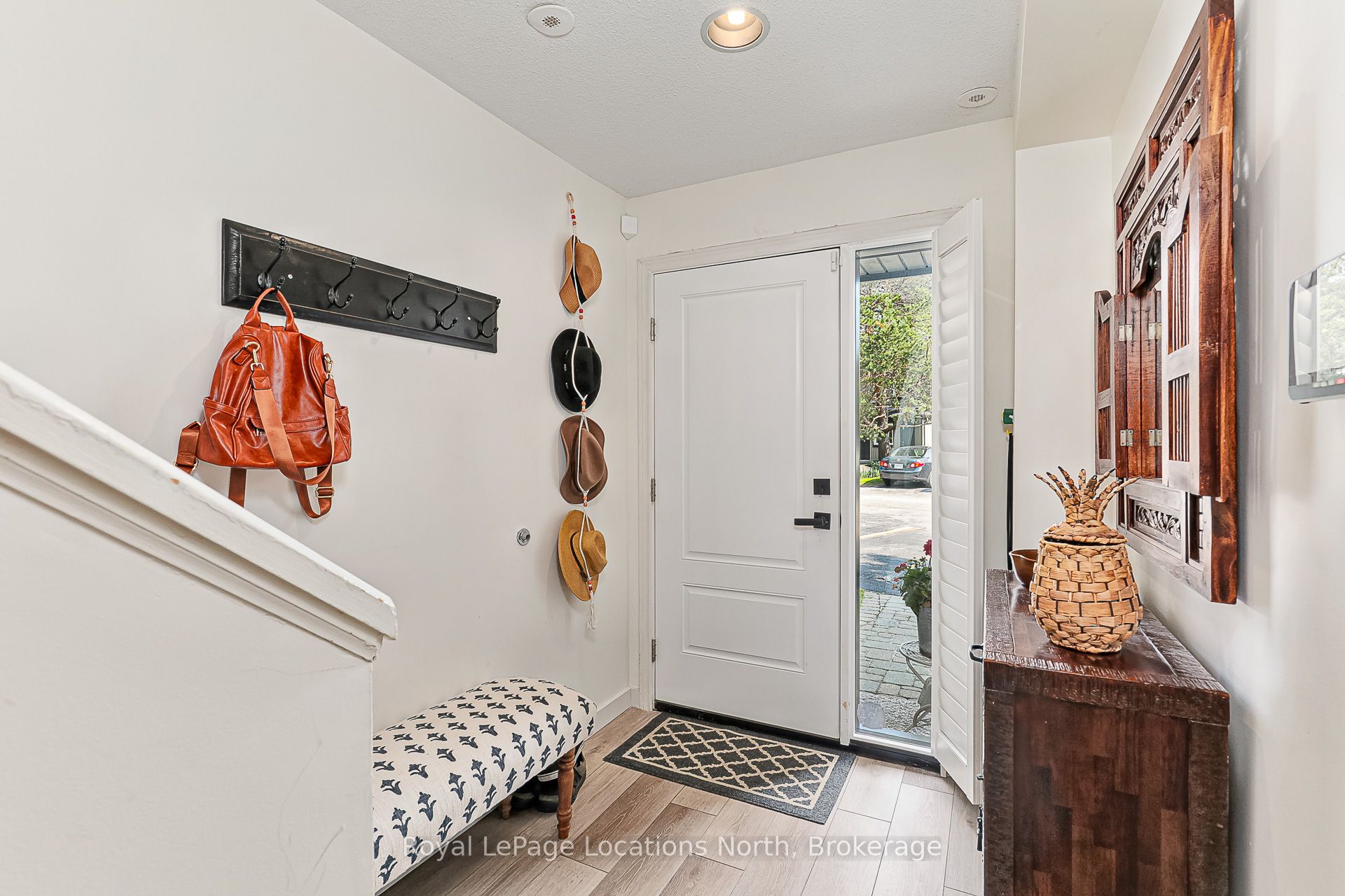5 Harbour Street E 13, Collingwood, ON L9Y 5C5 photo 3