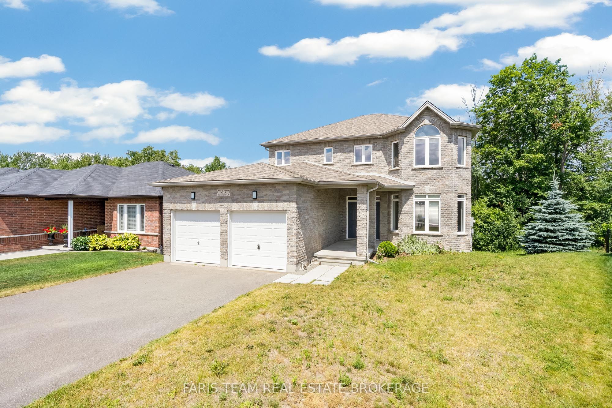 33 Sheppard Drive, Tay, ON L0K 2A0 photo 2