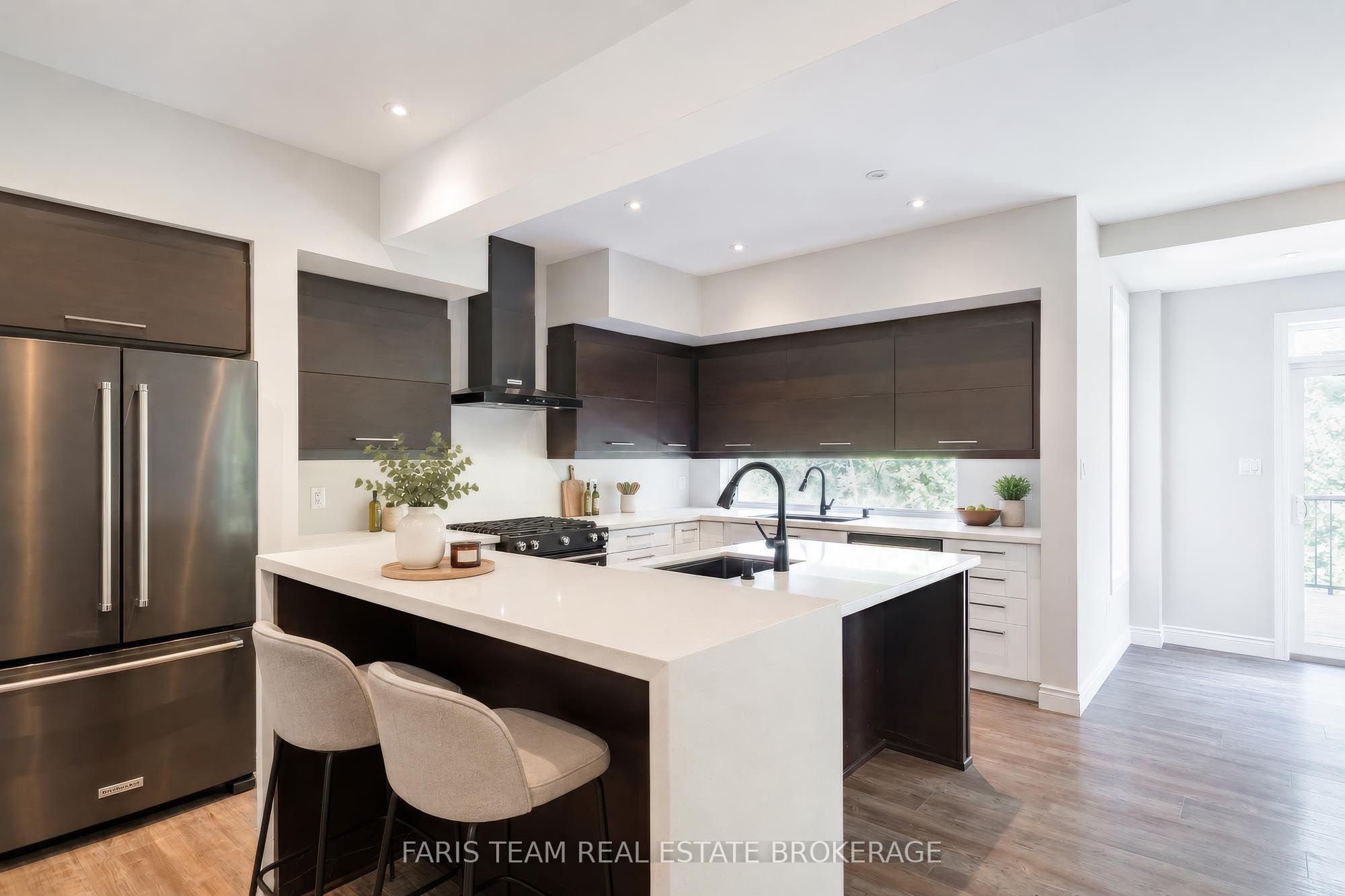 33 Sheppard Drive, Tay, ON L0K 2A0 photo 5