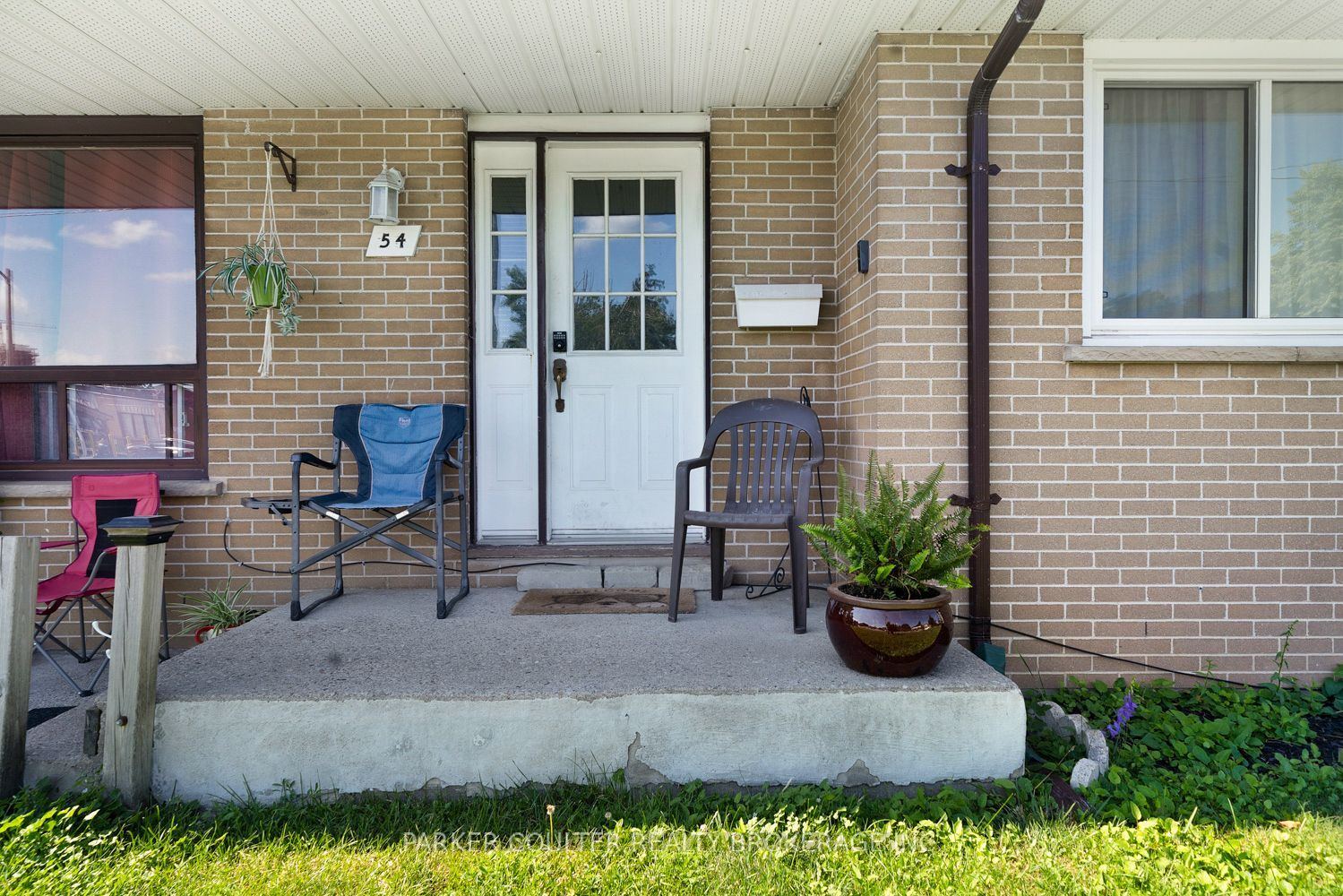 54 Ferris Lane, Barrie, ON L4M 2Y3 photo 4