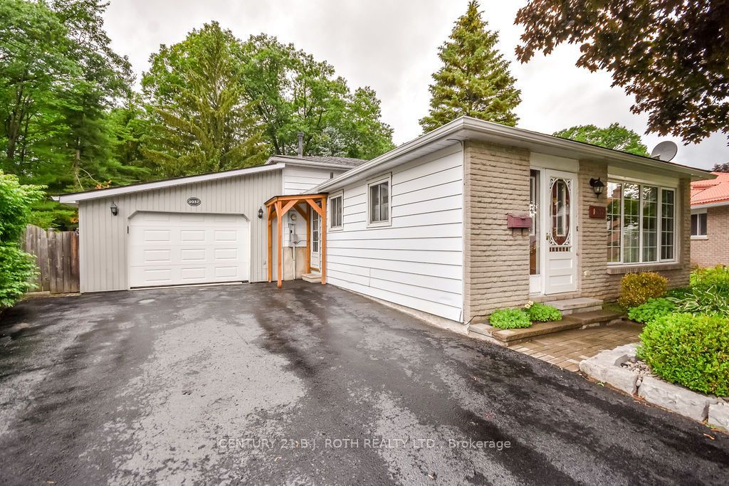 1037 Glen Eagles Crescent, Midland, ON L4R 2R2 photo 2