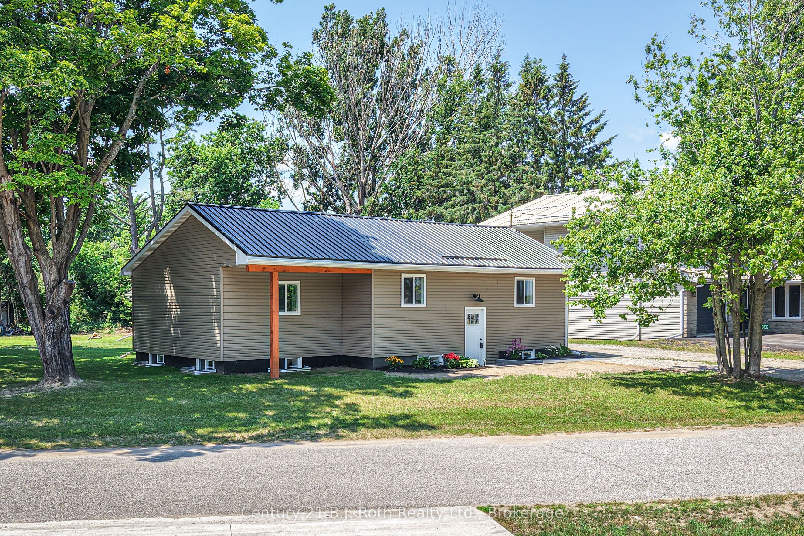 3332 Cleveland Avenue, Severn, ON L0K 1G0