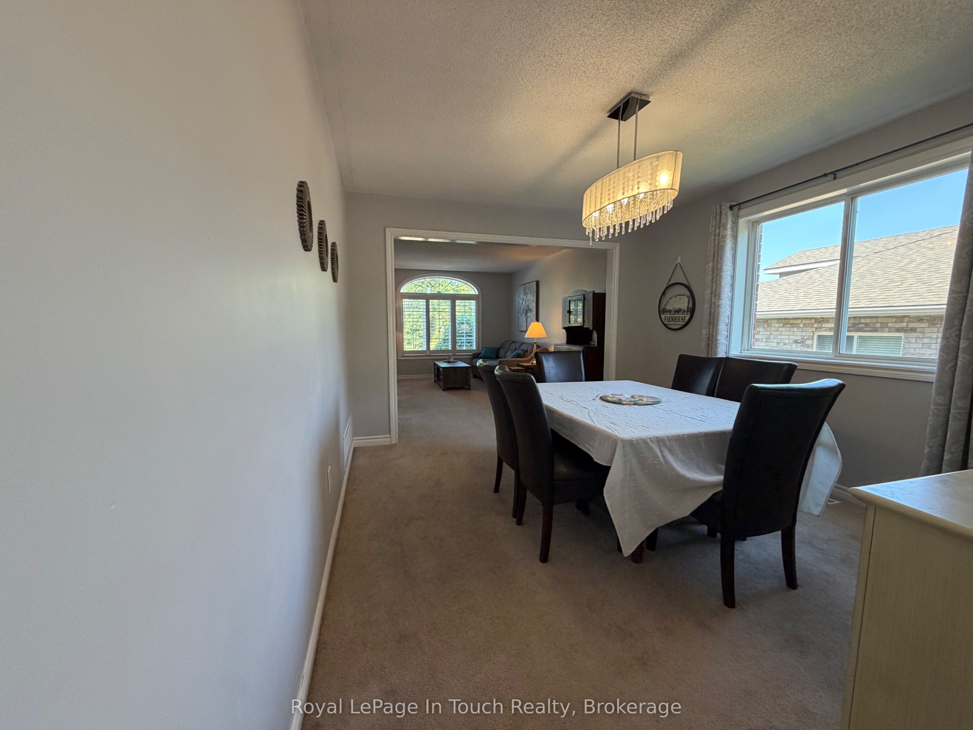 384 Keller Drive, Midland, ON L4R 0A7 photo 4