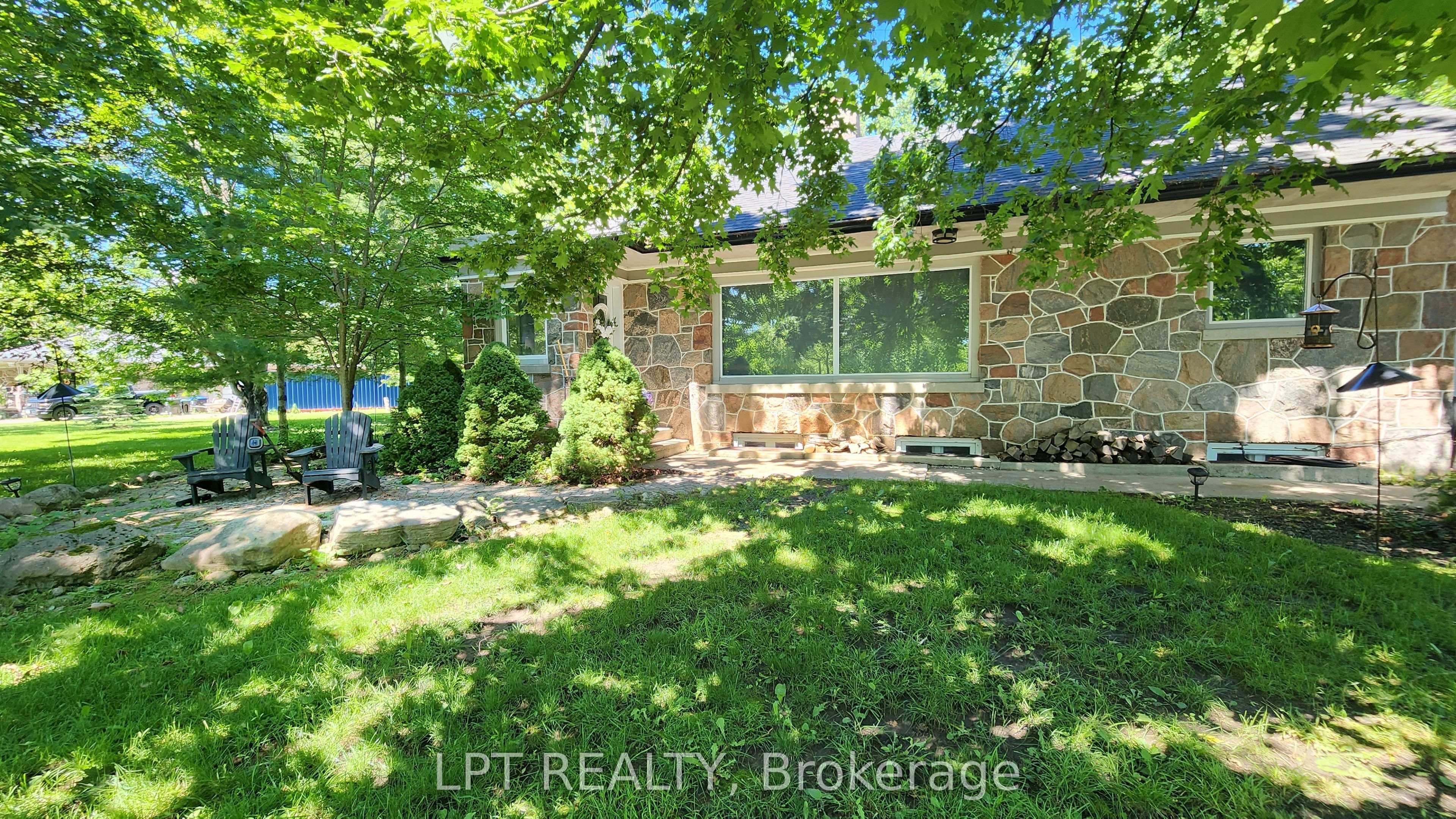 1644 Ridge Road E, Oro-Medonte, ON L0L 1T0 photo 2